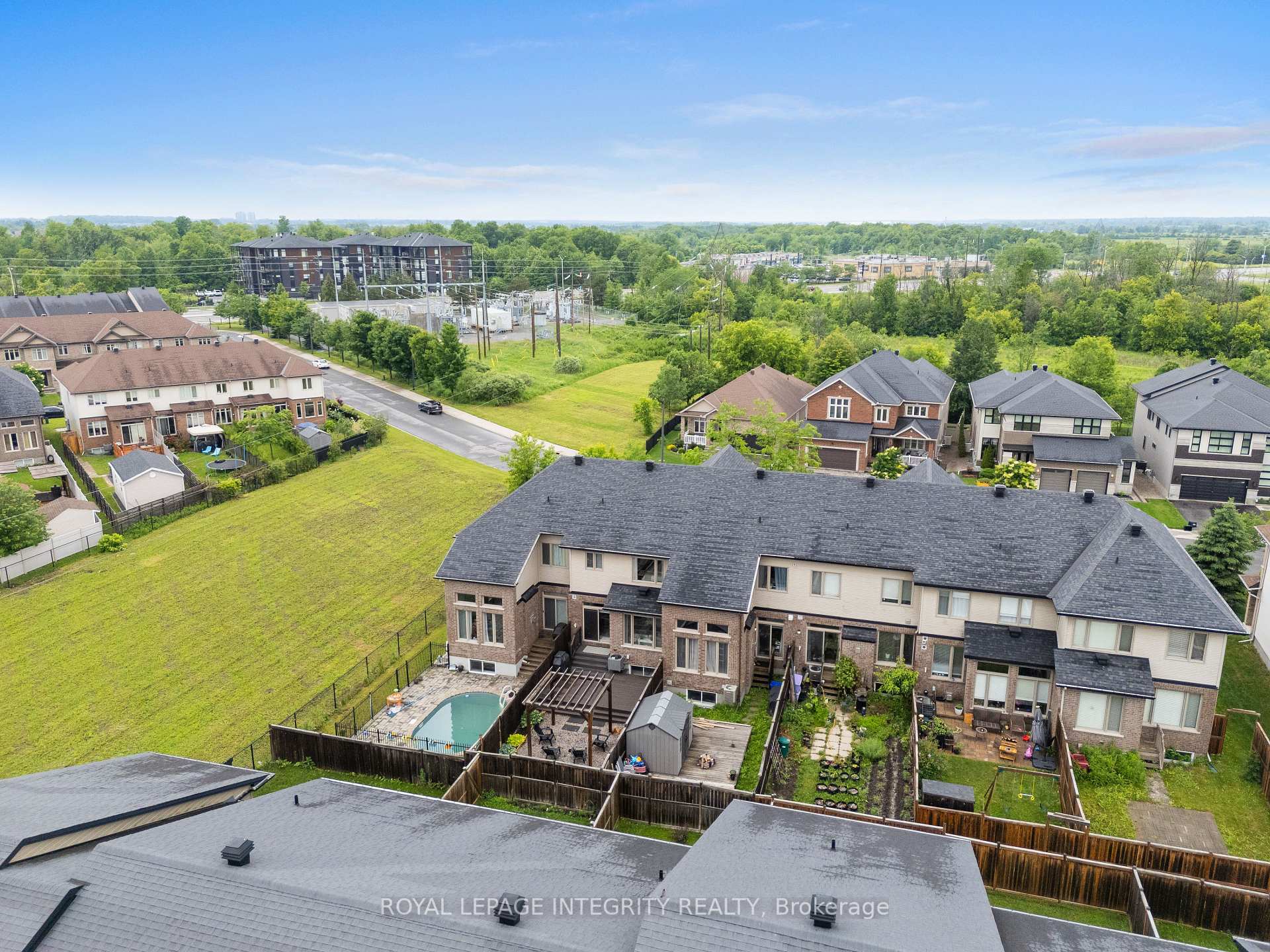 Photo 36 of 246 Cooks Mill Crescent, Ottawa, Riverside South — HOMEH