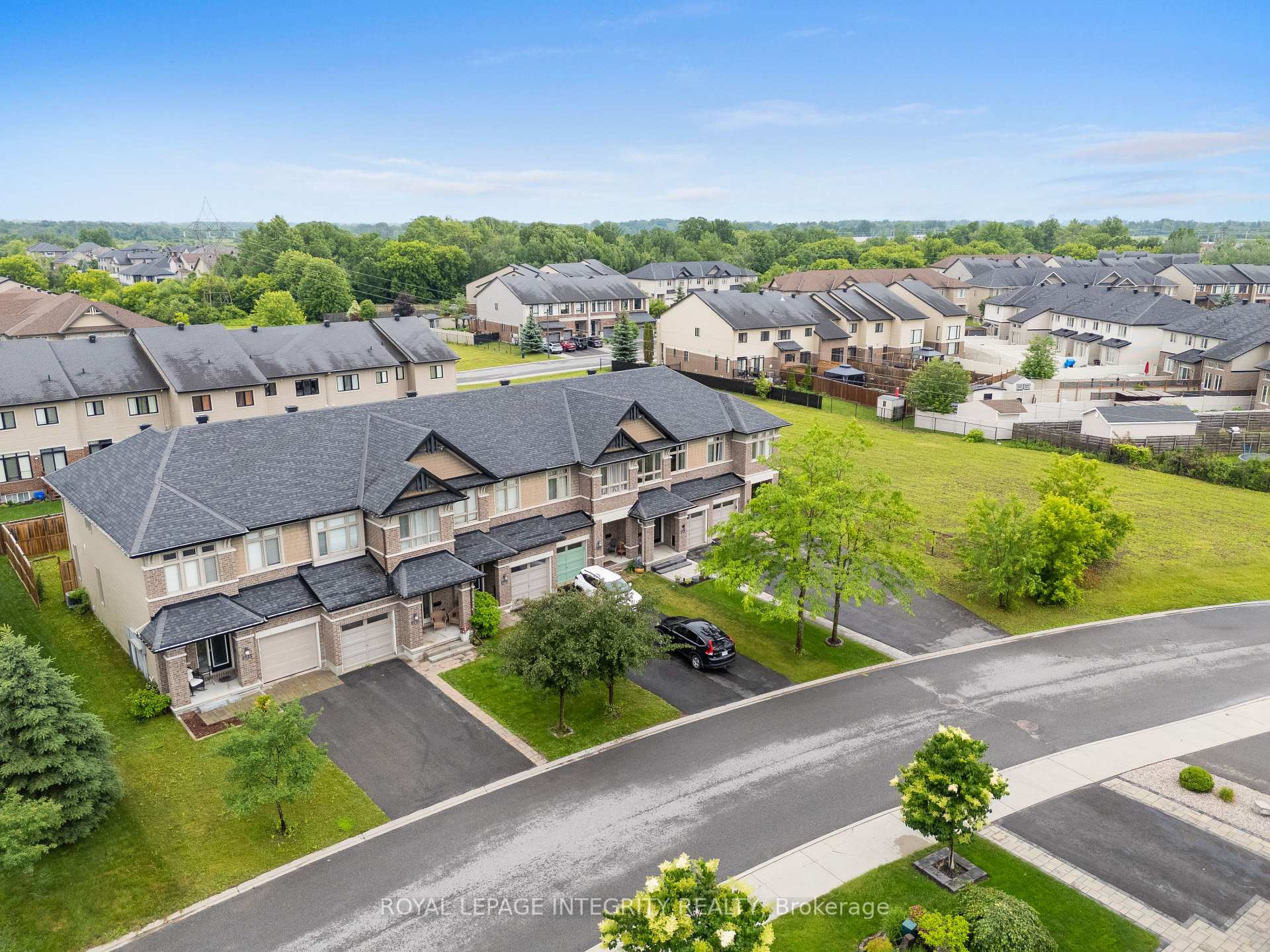 Photo 37 of 246 Cooks Mill Crescent, Ottawa, Riverside South — HOMEH