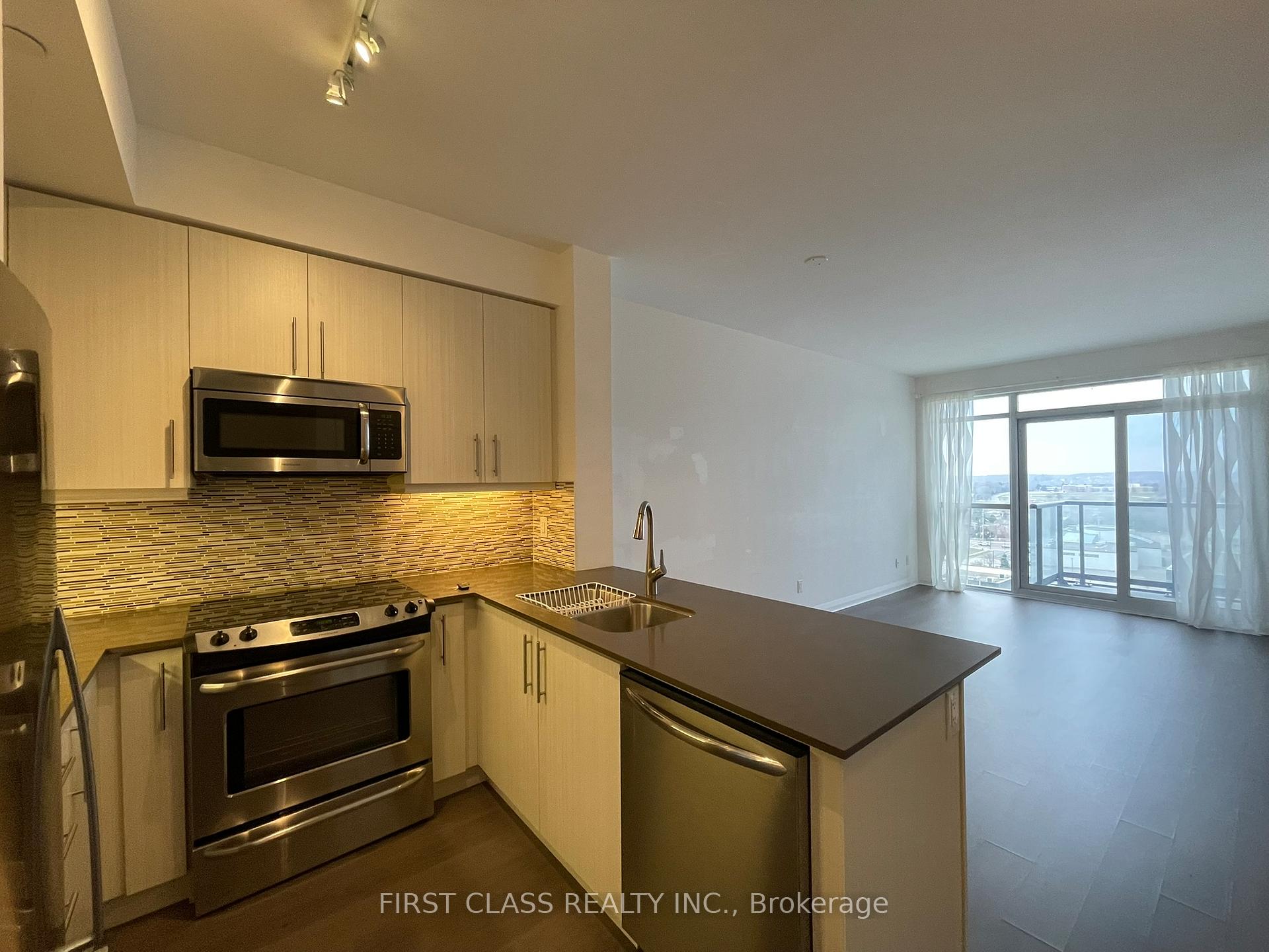 Photo 2 of Unit 1106, 55 Oneida Crescent, Richmond Hill, Langstaff — HOMEH