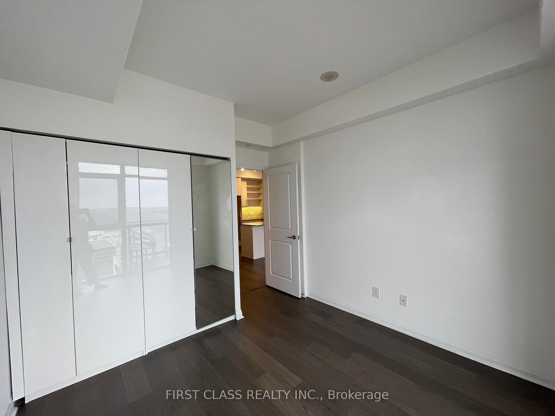 Photo 13 of Unit 1106, 55 Oneida Crescent, Richmond Hill, Langstaff — HOMEH