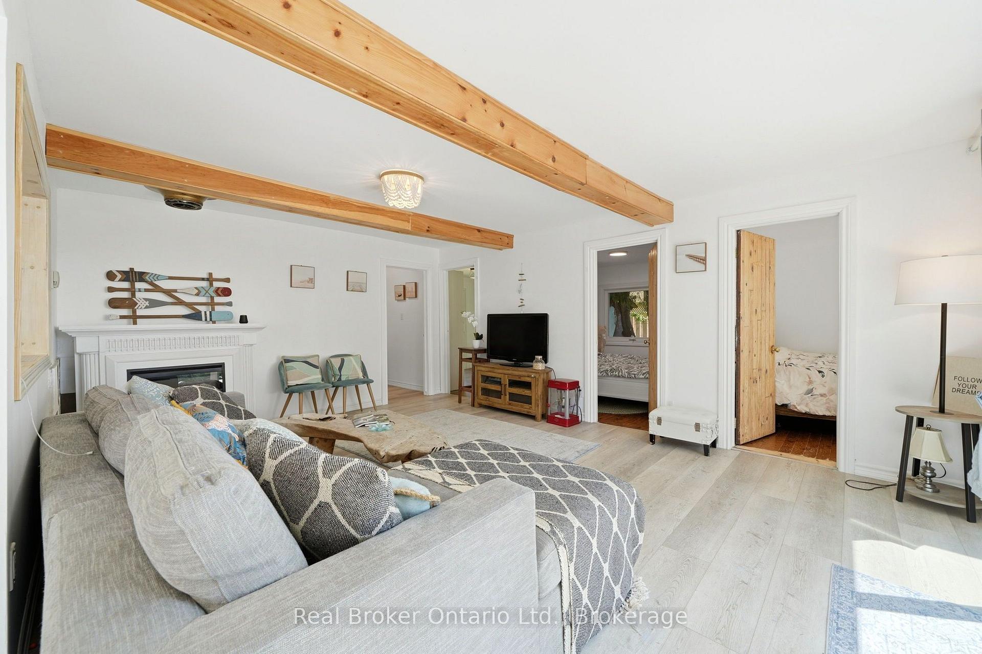 Photo 16 of 7 Oliver Drive, Tiny, Rural Tiny — HOMEH