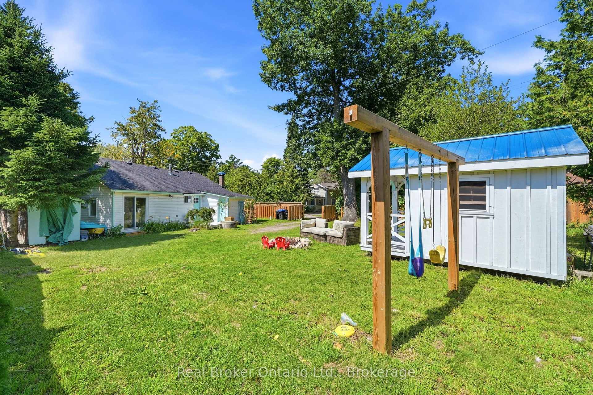 Photo 37 of 7 Oliver Drive, Tiny, Rural Tiny — HOMEH