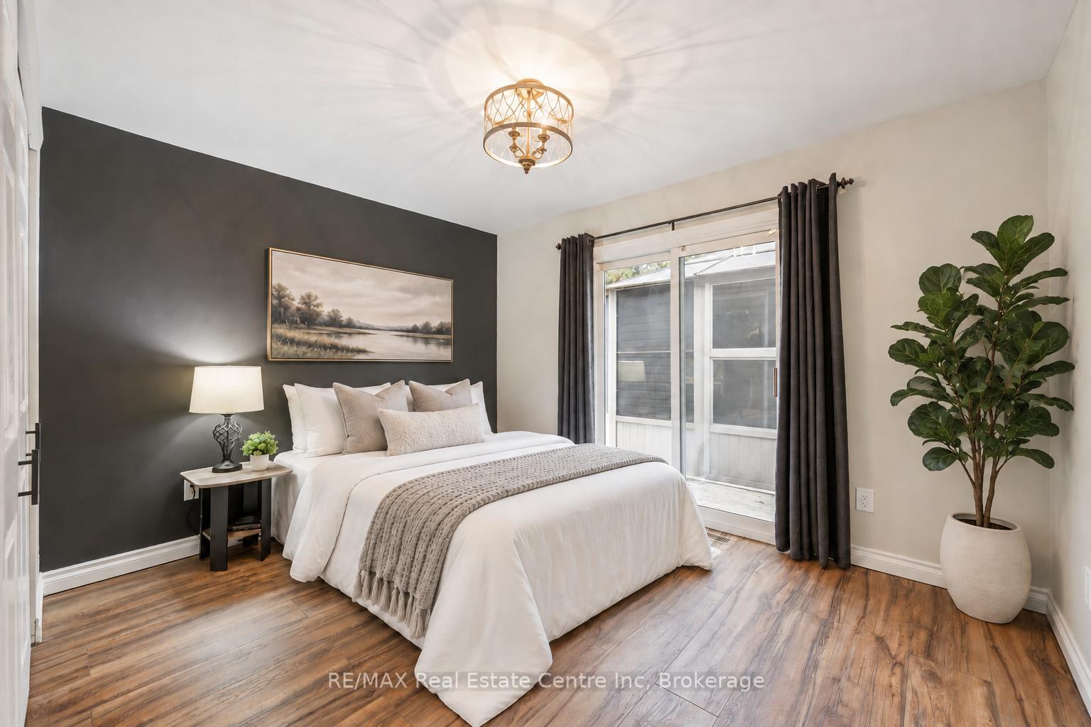 Photo 11 of 35 Eastview Road, Guelph, Grange Road — HOMEH