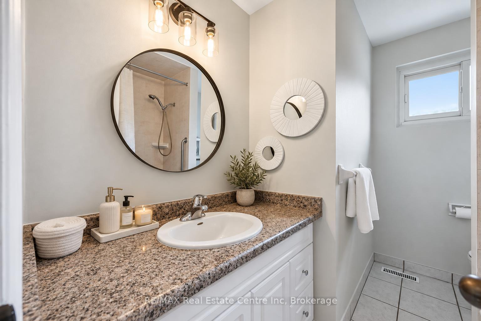 Photo 13 of 35 Eastview Road, Guelph, Grange Road — HOMEH
