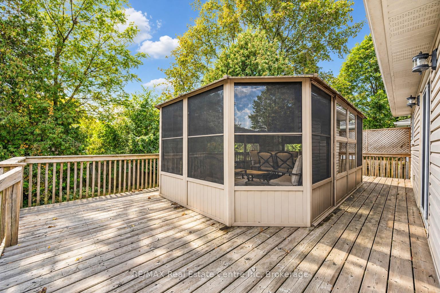Photo 18 of 35 Eastview Road, Guelph, Grange Road — HOMEH