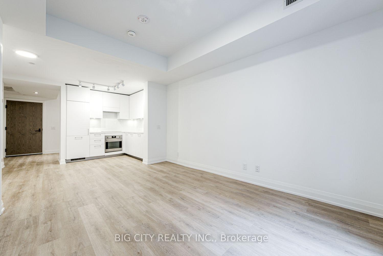 Photo 21 of Unit M05, 36 Brentcliffe Road, Toronto, Thorncliffe Park — HOMEH