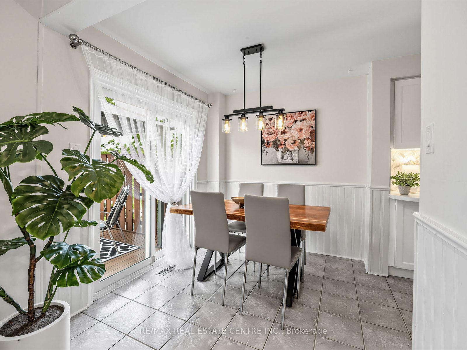 Photo 12 of 3042 Pendleton Road, Mississauga, Meadowvale — HOMEH
