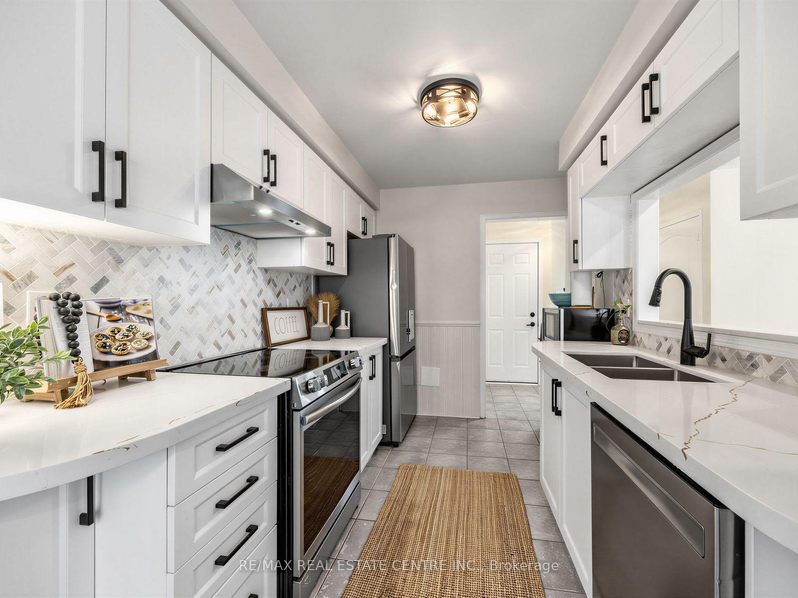 Photo 14 of 3042 Pendleton Road, Mississauga, Meadowvale — HOMEH