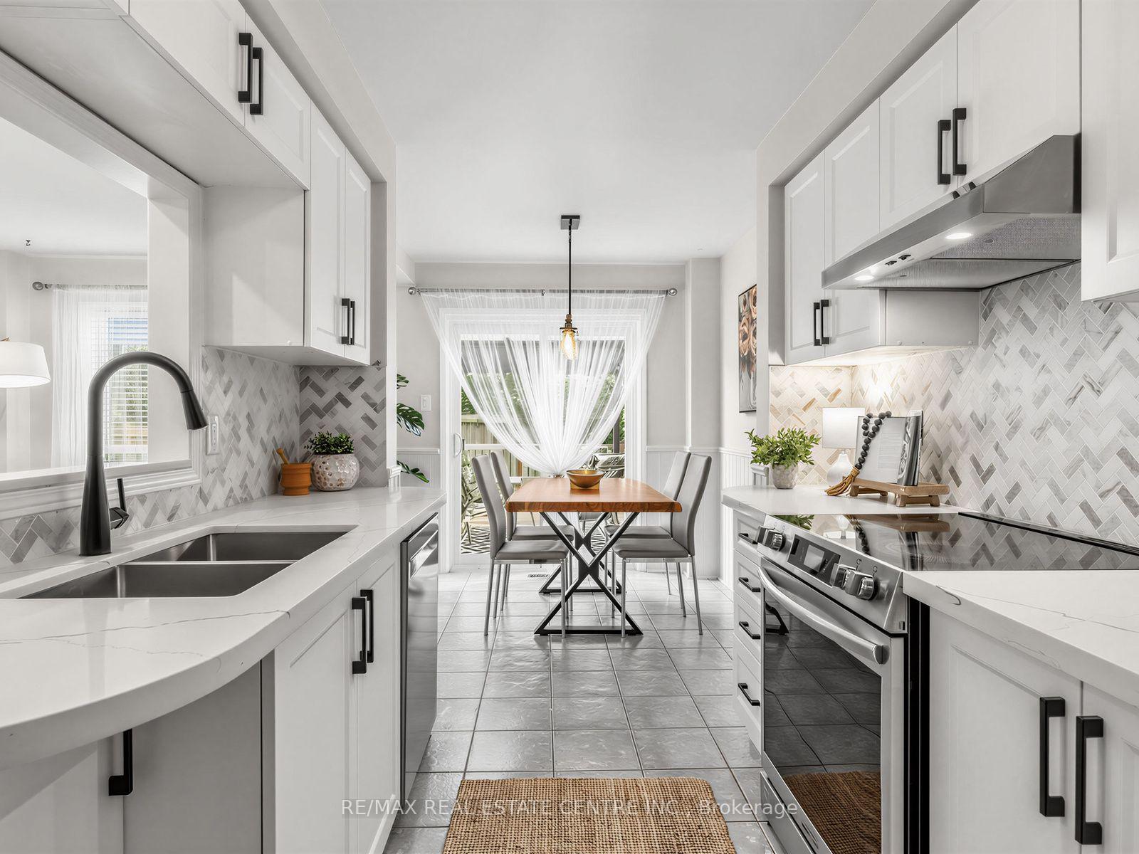 Photo 15 of 3042 Pendleton Road, Mississauga, Meadowvale — HOMEH