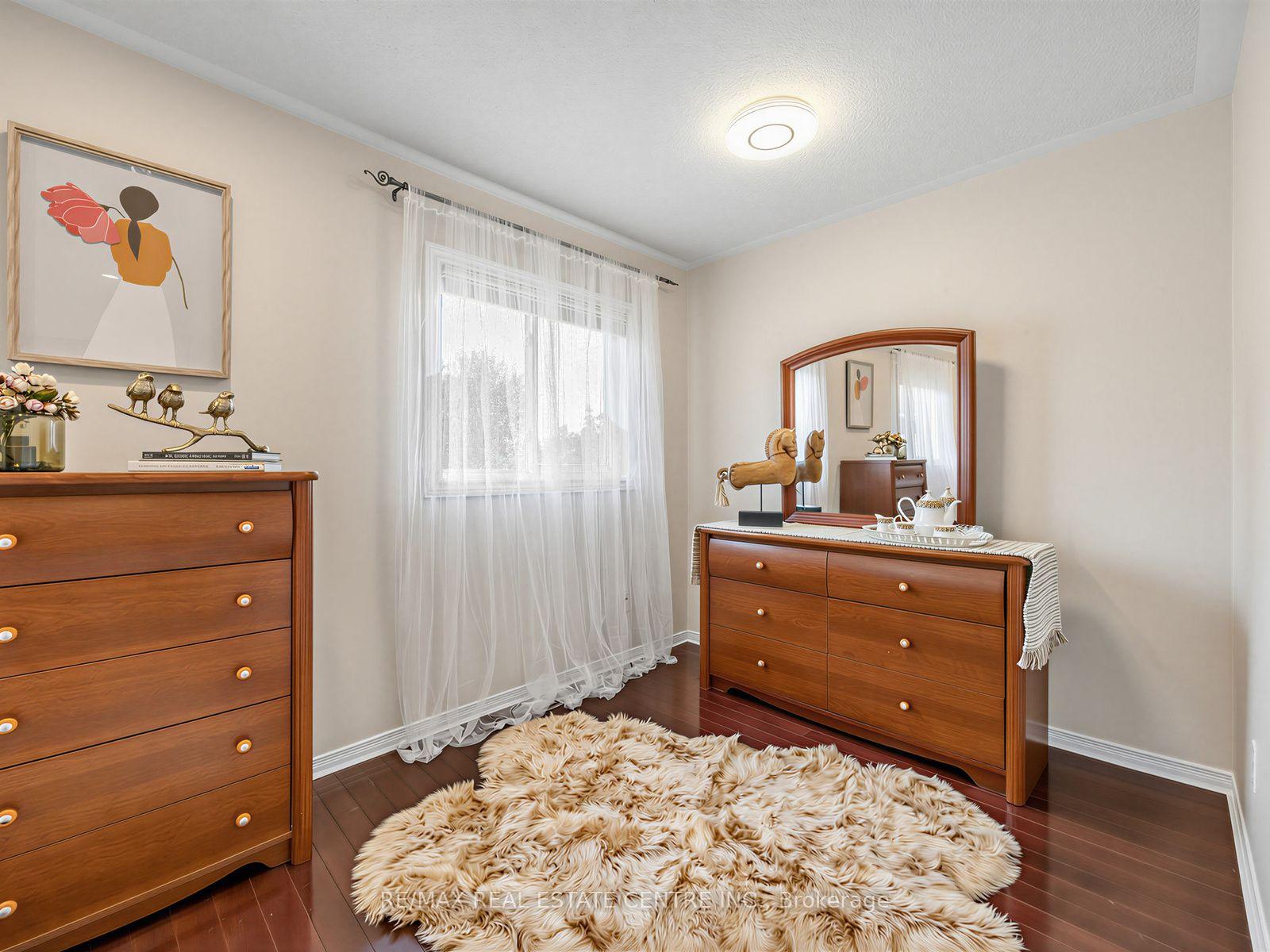 Photo 24 of 3042 Pendleton Road, Mississauga, Meadowvale — HOMEH