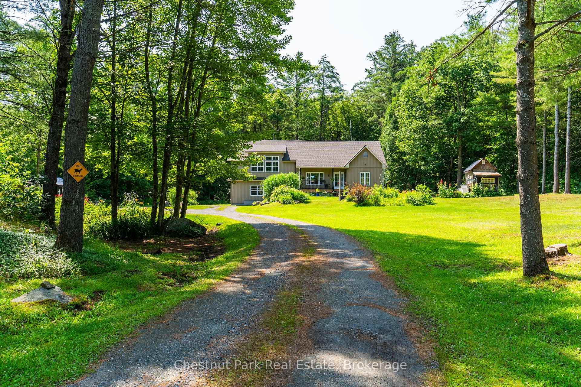 Photo 3 of 1130 Taylor Road, Bracebridge, Macaulay — HOMEH