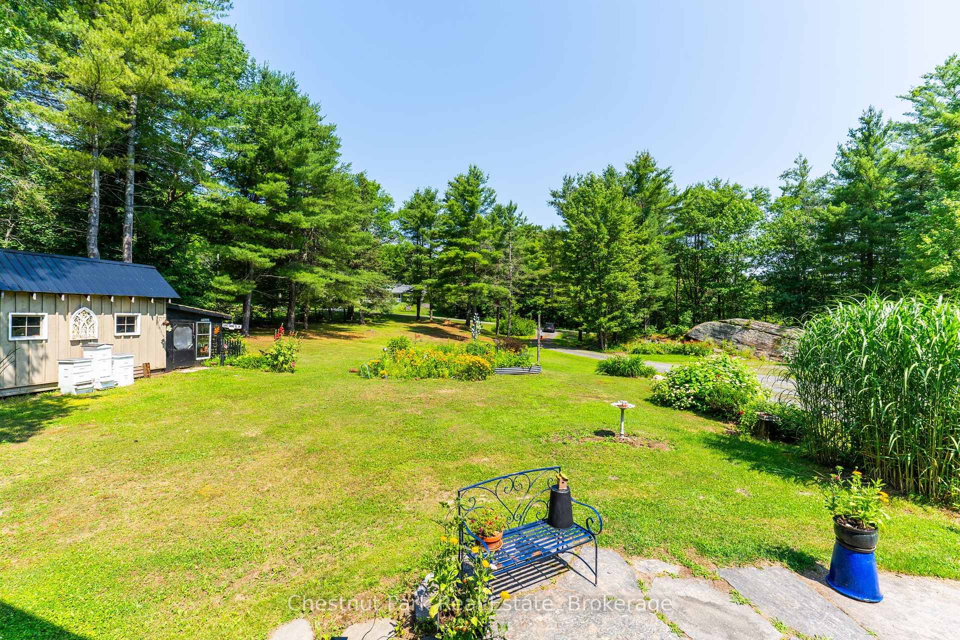 Photo 4 of 1130 Taylor Road, Bracebridge, Macaulay — HOMEH