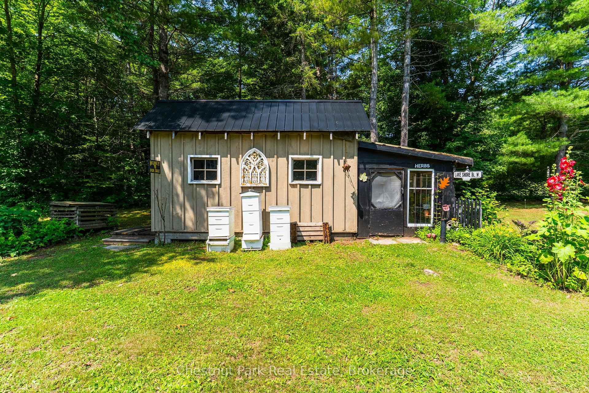 Photo 8 of 1130 Taylor Road, Bracebridge, Macaulay — HOMEH