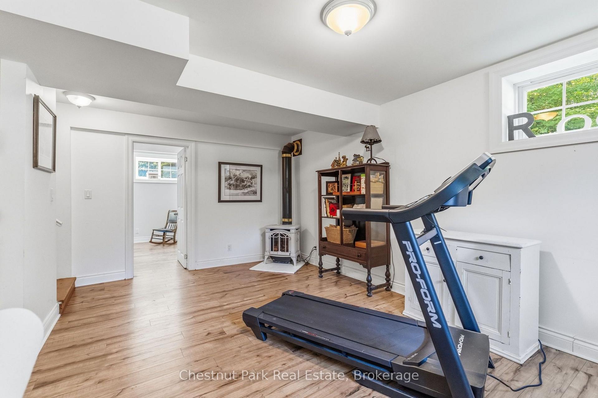 Photo 24 of 1130 Taylor Road, Bracebridge, Macaulay — HOMEH