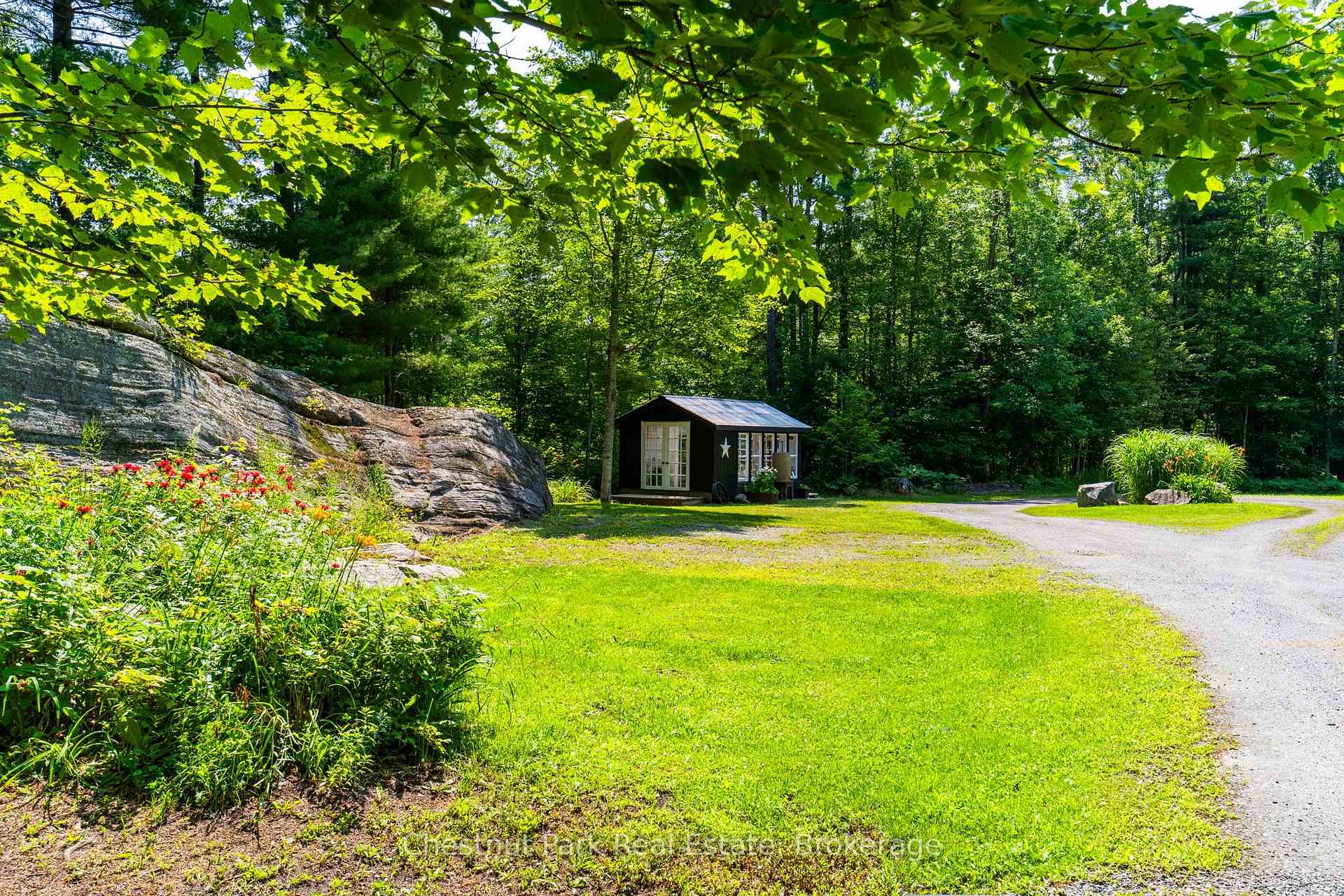 Photo 36 of 1130 Taylor Road, Bracebridge, Macaulay — HOMEH