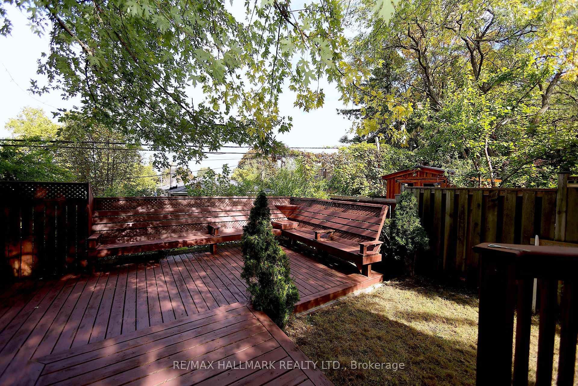 Photo 15 of 781 Pam Crescent, Newmarket, Huron Heights-Leslie Valley — HOMEH