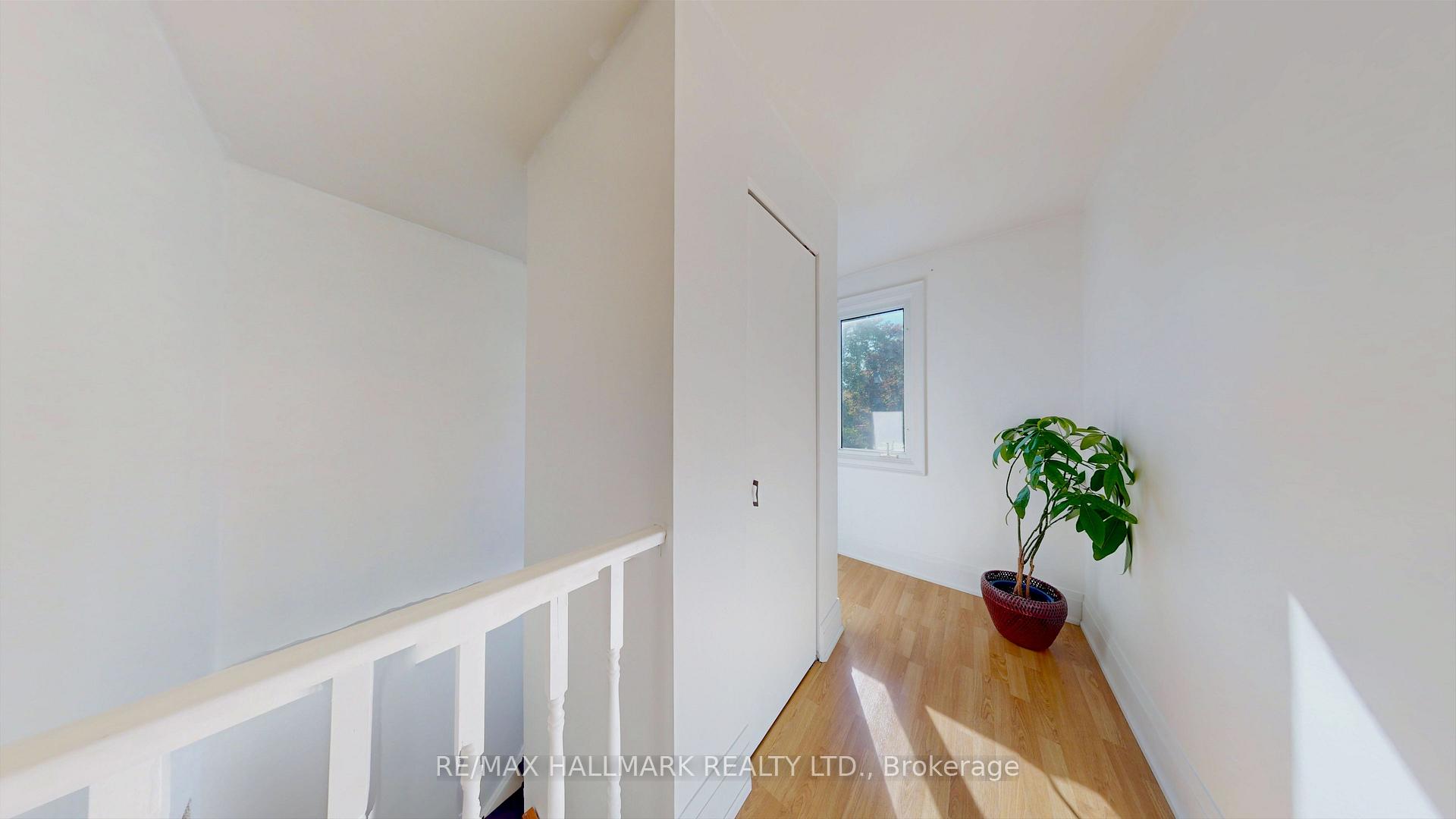 Photo 21 of 781 Pam Crescent, Newmarket, Huron Heights-Leslie Valley — HOMEH