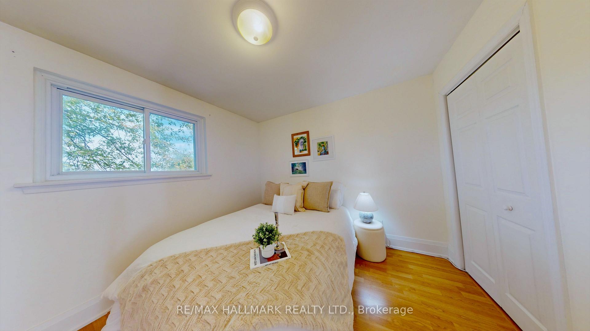 Photo 30 of 781 Pam Crescent, Newmarket, Huron Heights-Leslie Valley — HOMEH