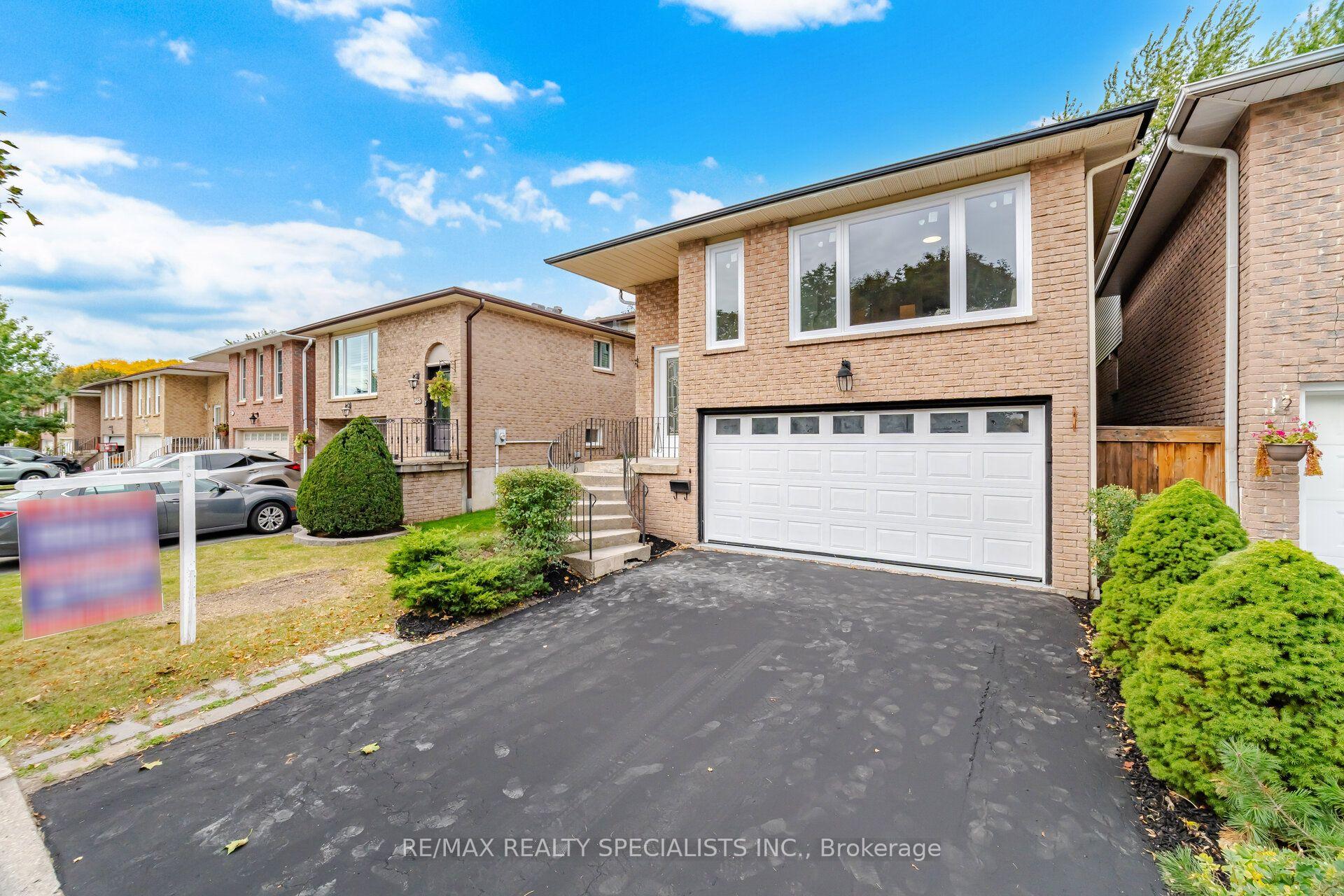 Photo 4 of 565 Hayward Crescent, Milton, Timberlea — HOMEH