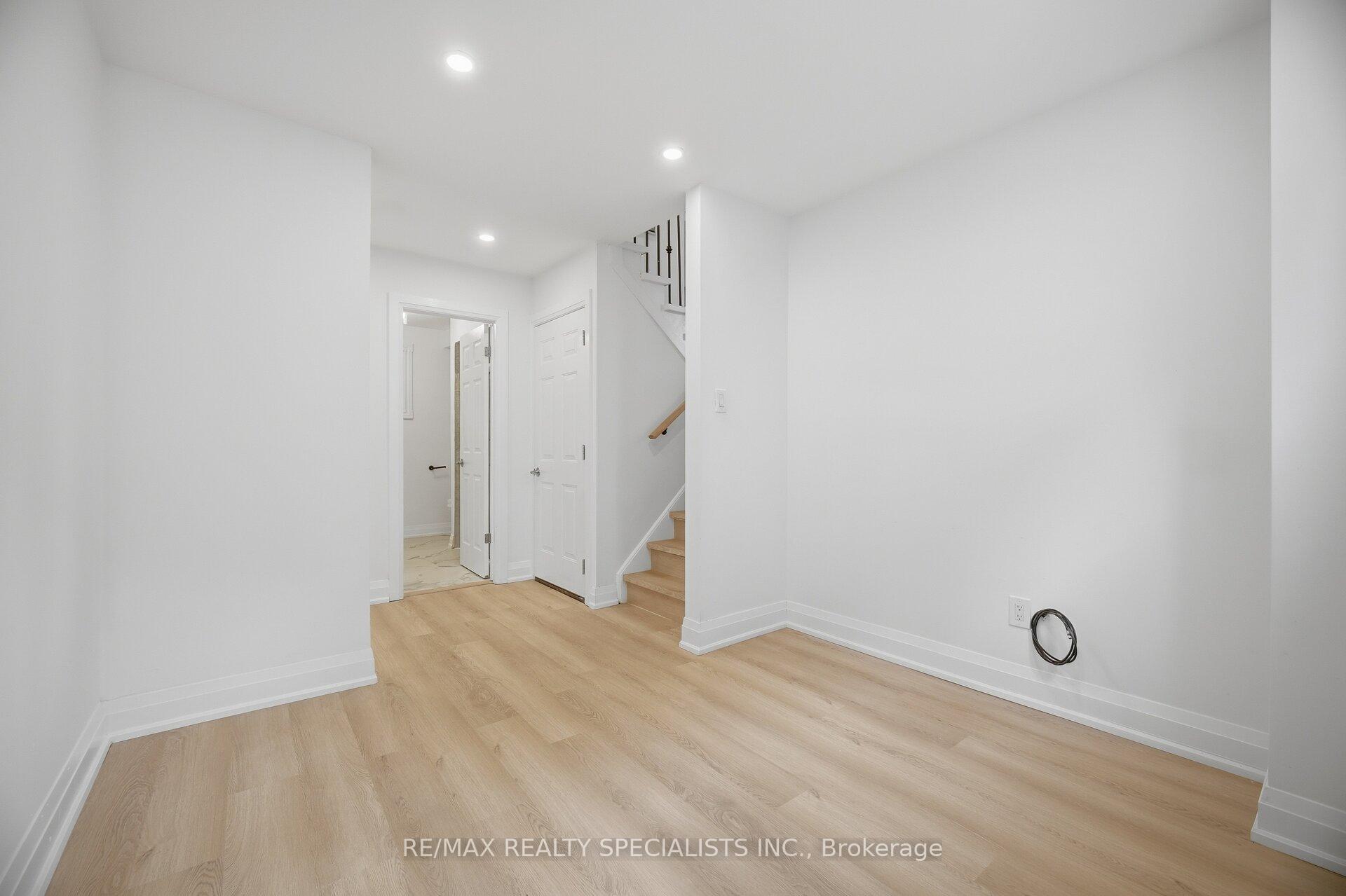Photo 25 of 565 Hayward Crescent, Milton, Timberlea — HOMEH