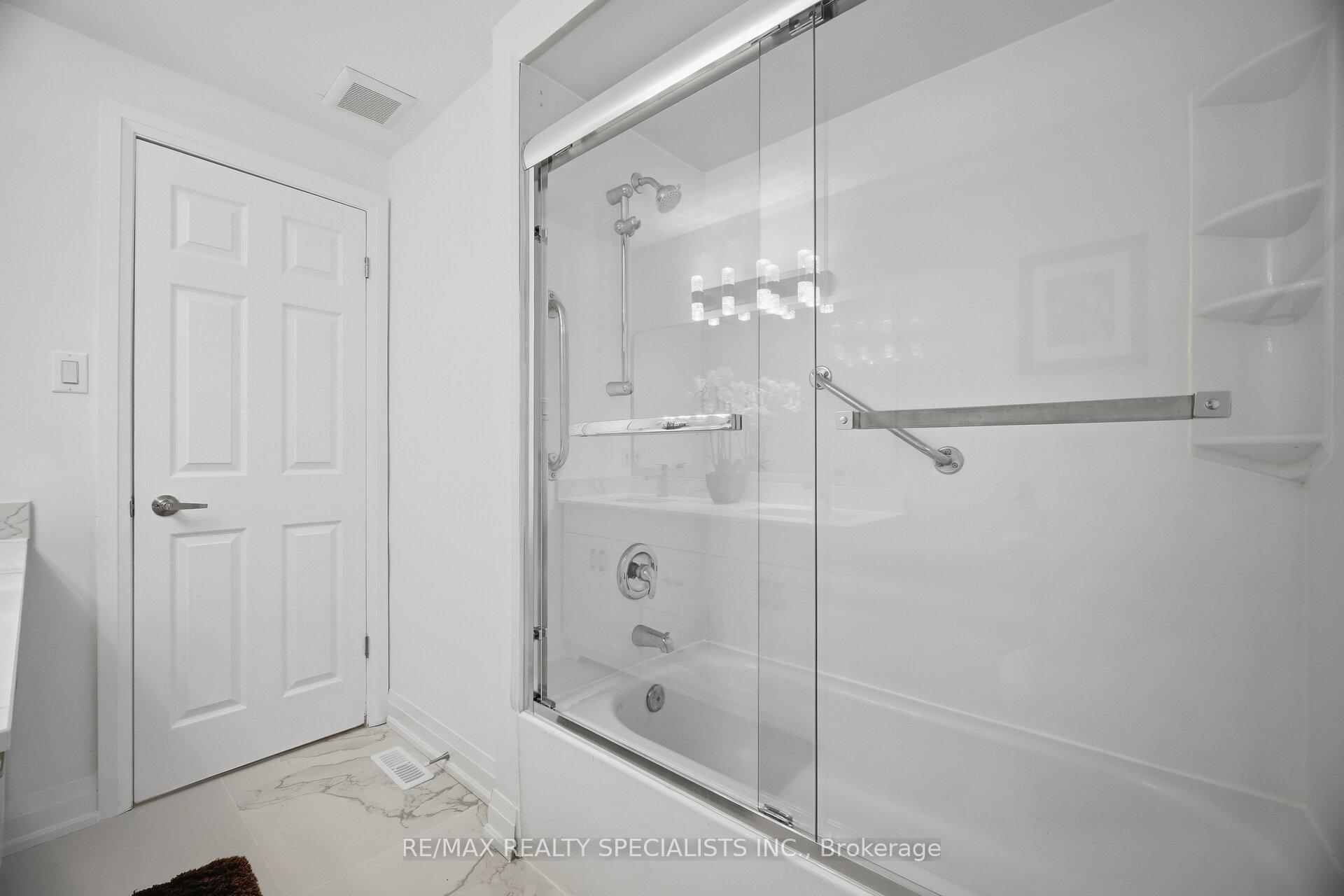 Photo 37 of 565 Hayward Crescent, Milton, Timberlea — HOMEH