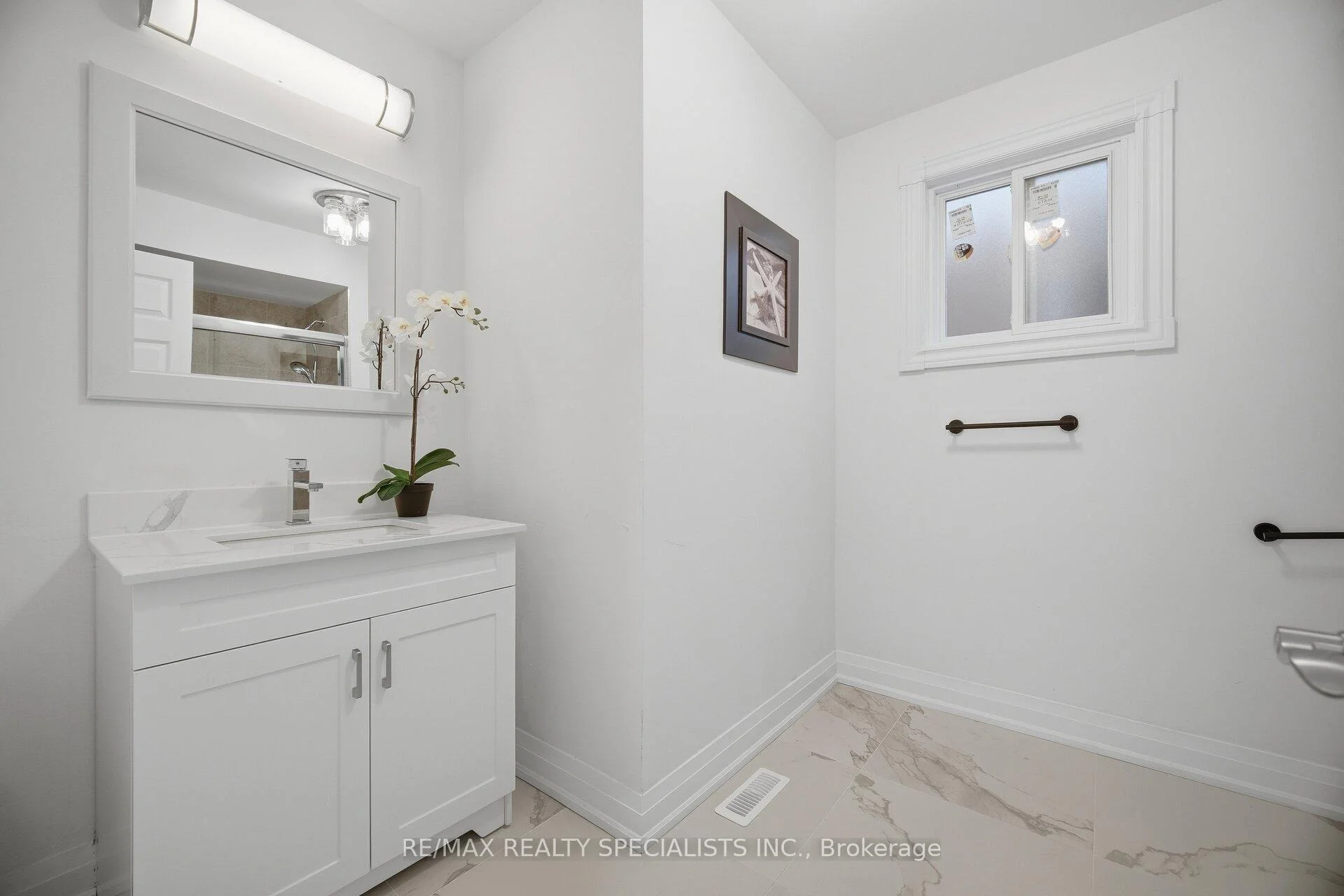 Photo 38 of 565 Hayward Crescent, Milton, Timberlea — HOMEH