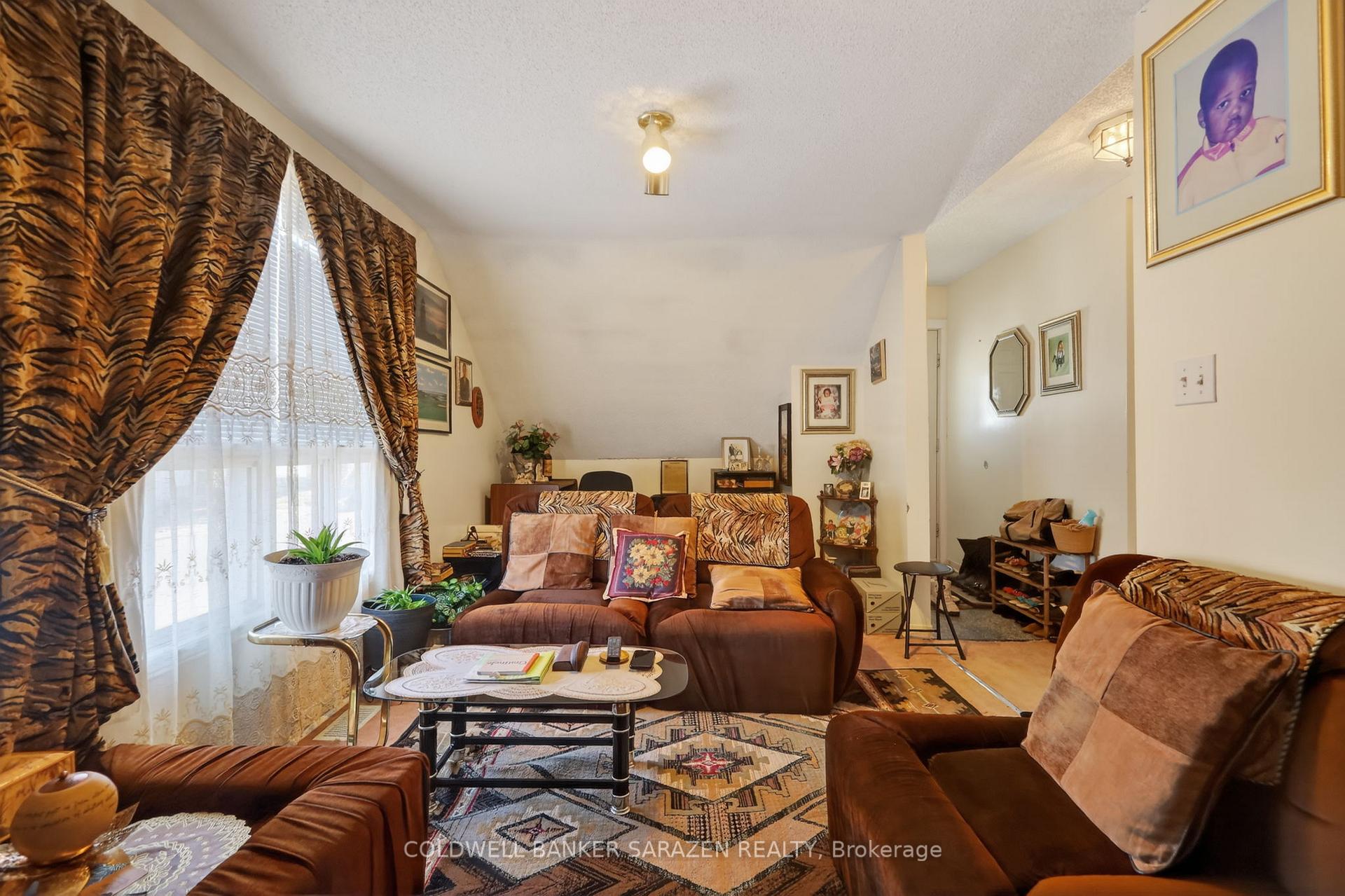 Photo 23 of 95 Ste Cecile Street, Ottawa, Vanier — HOMEH