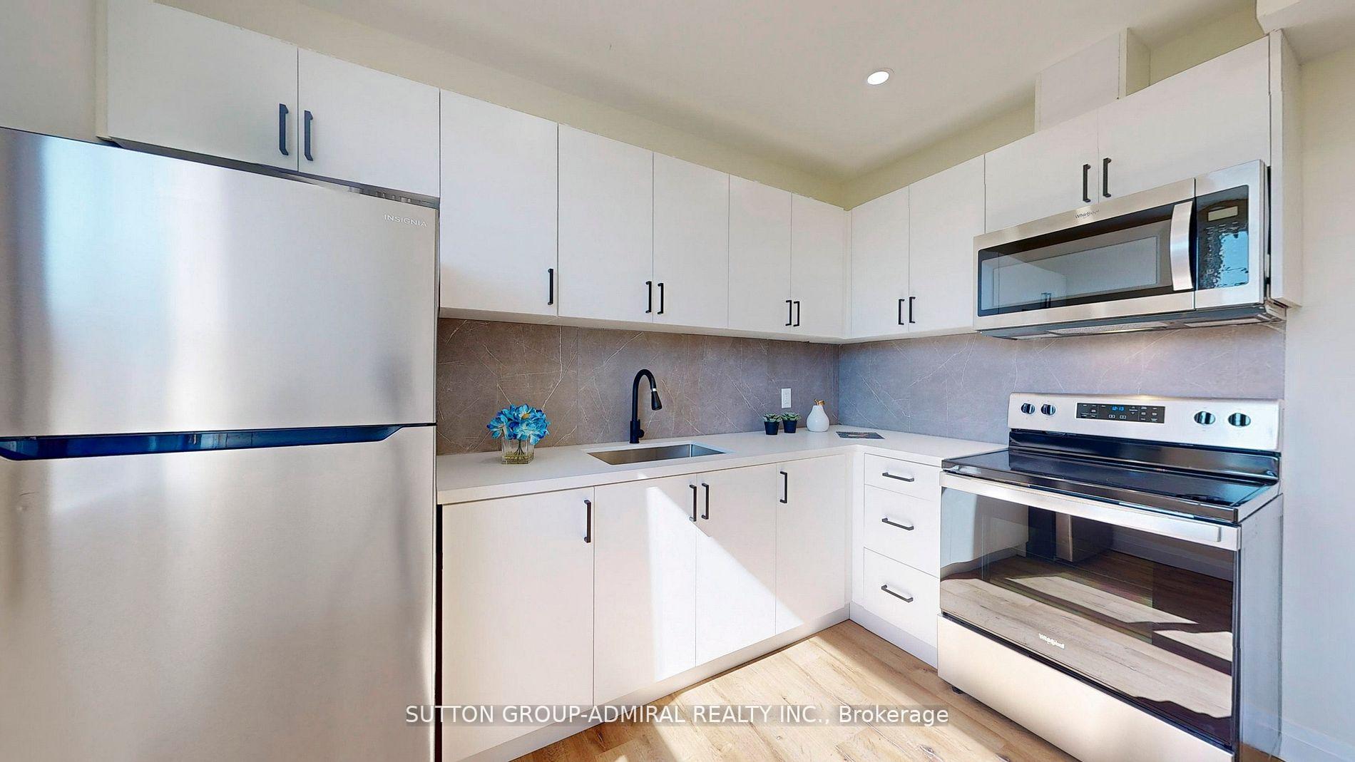 Photo 12 of Unit Upper 1, 1930 Queen Street E, Toronto, The Beaches — HOMEH