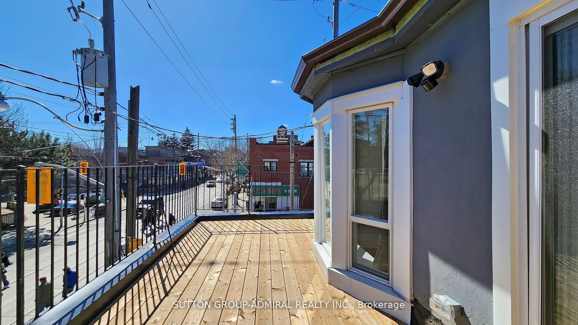 Photo 28 of Unit Upper 1, 1930 Queen Street E, Toronto, The Beaches — HOMEH