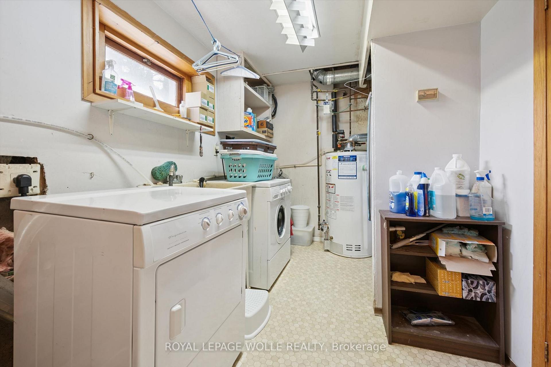 Photo 34 of 121 Nathaniel Crescent, Kitchener, Brigadoon — HOMEH
