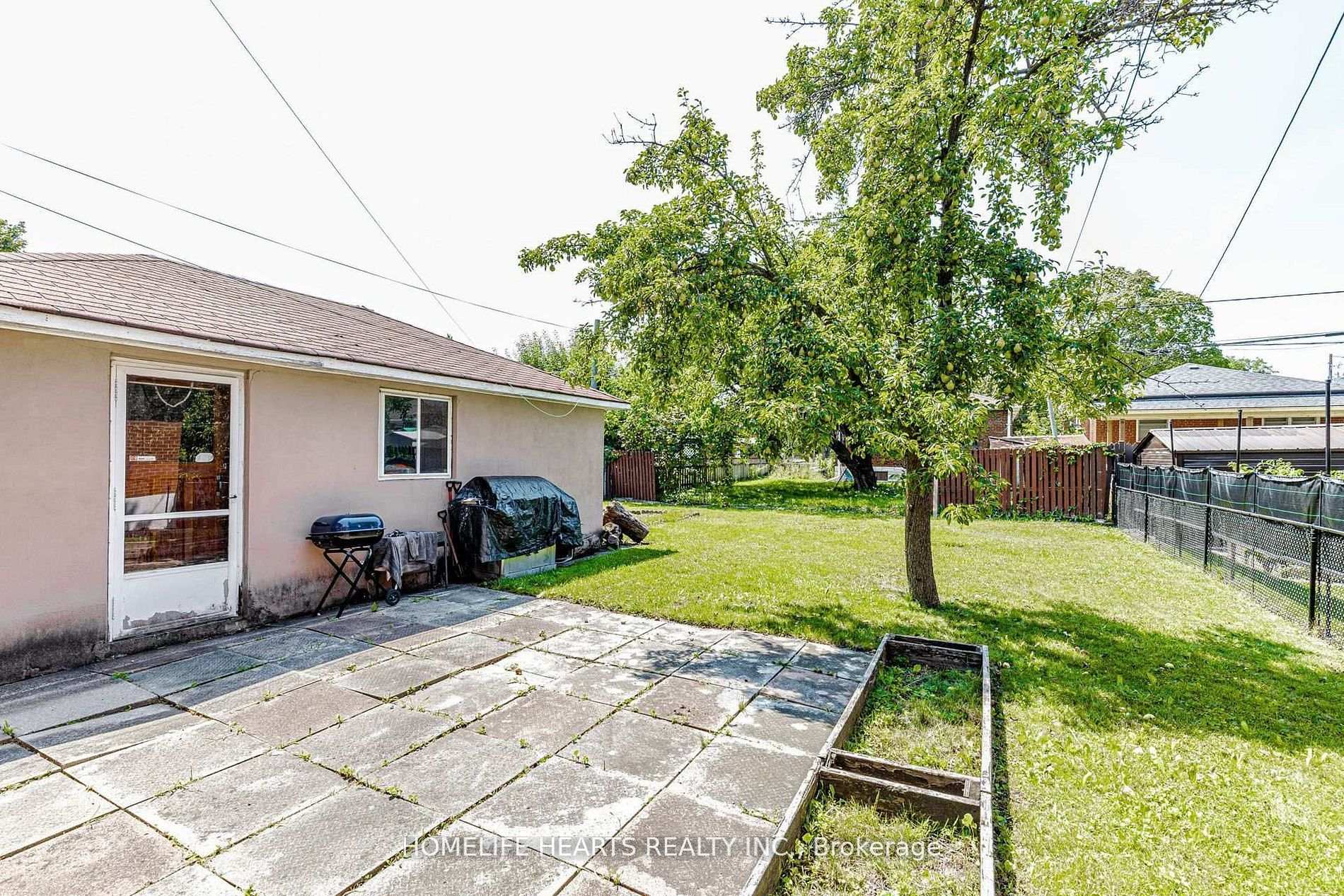 Photo 45 of 6 Dittmer Crescent, Etobicoke, West Humber-Clairville — HOMEH