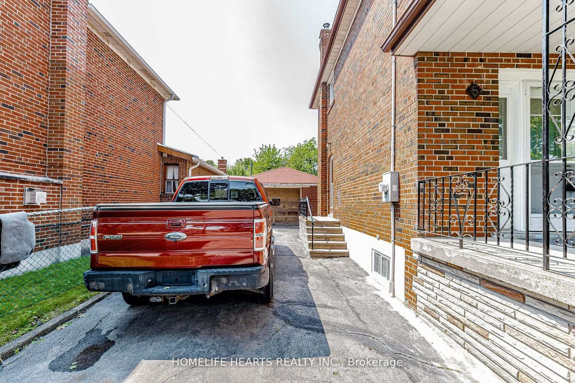 Photo 47 of 6 Dittmer Crescent, Etobicoke, West Humber-Clairville — HOMEH