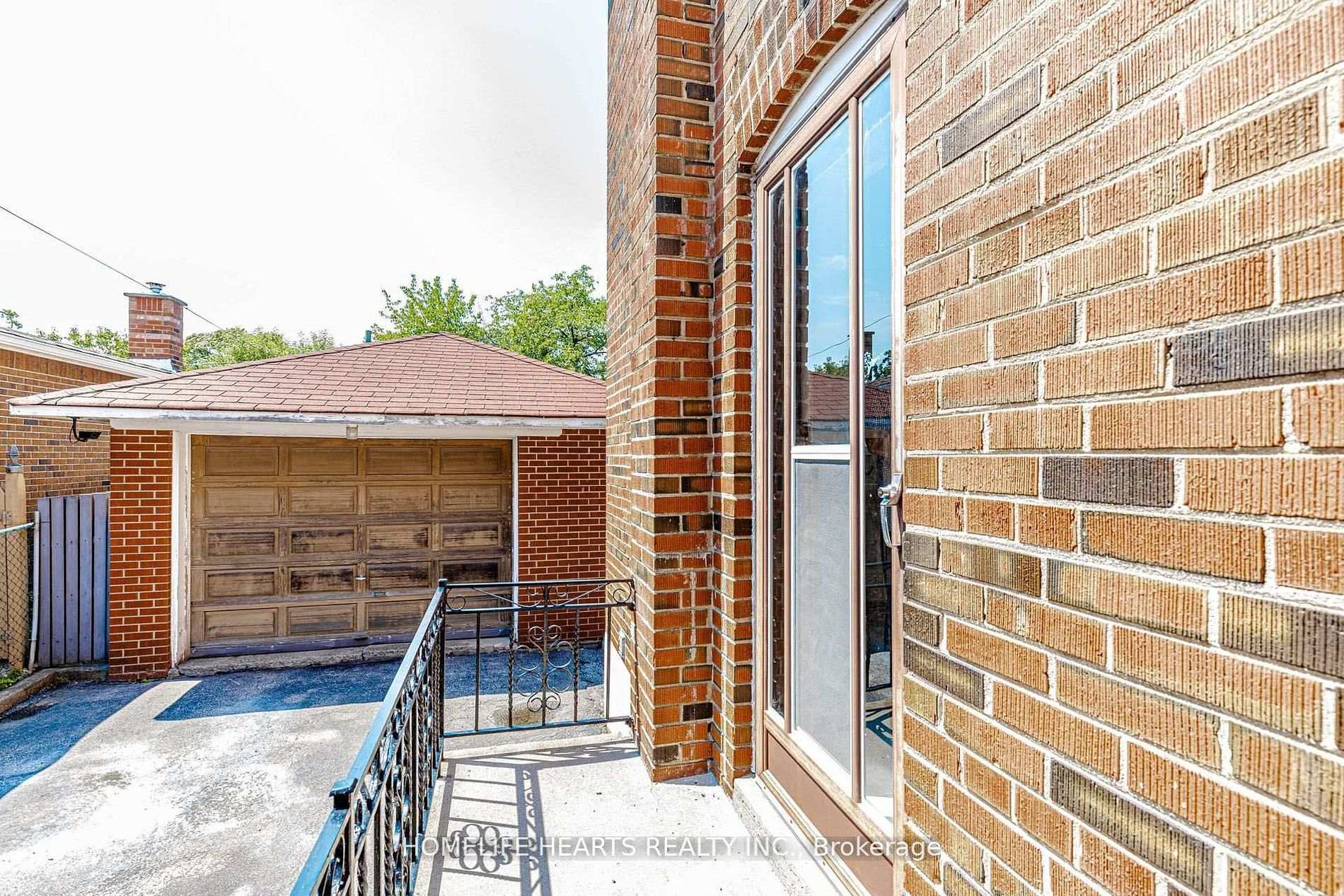 Photo 48 of 6 Dittmer Crescent, Etobicoke, West Humber-Clairville — HOMEH