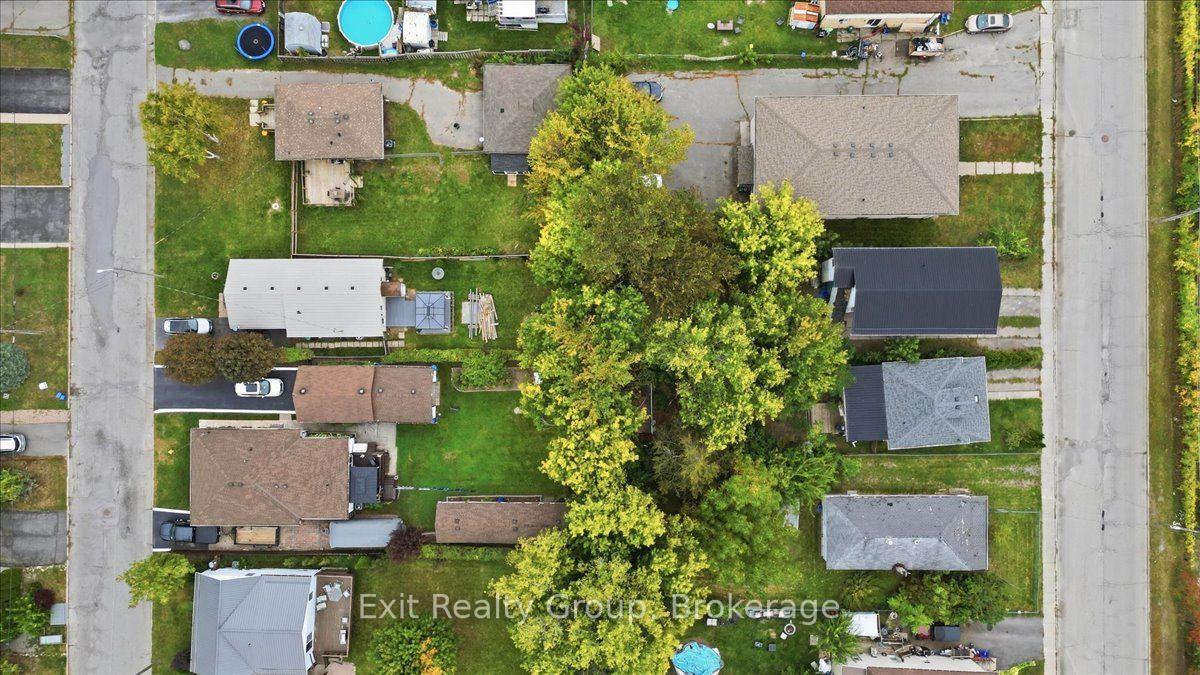 Photo 2 of 167 Marmora Street, Quinte West, Trenton Ward — HOMEH