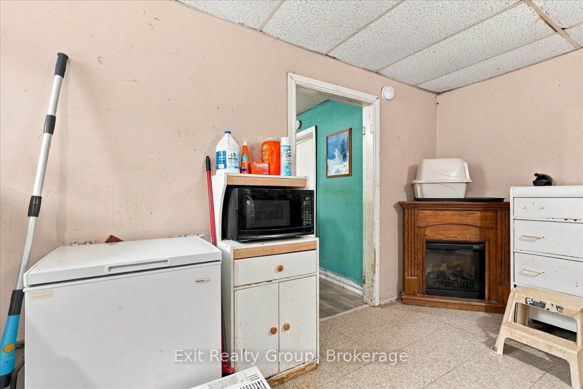 Photo 32 of 167 Marmora Street, Quinte West, Trenton Ward — HOMEH