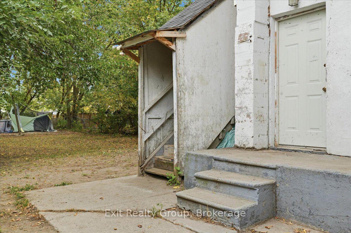 Photo 36 of 167 Marmora Street, Quinte West, Trenton Ward — HOMEH