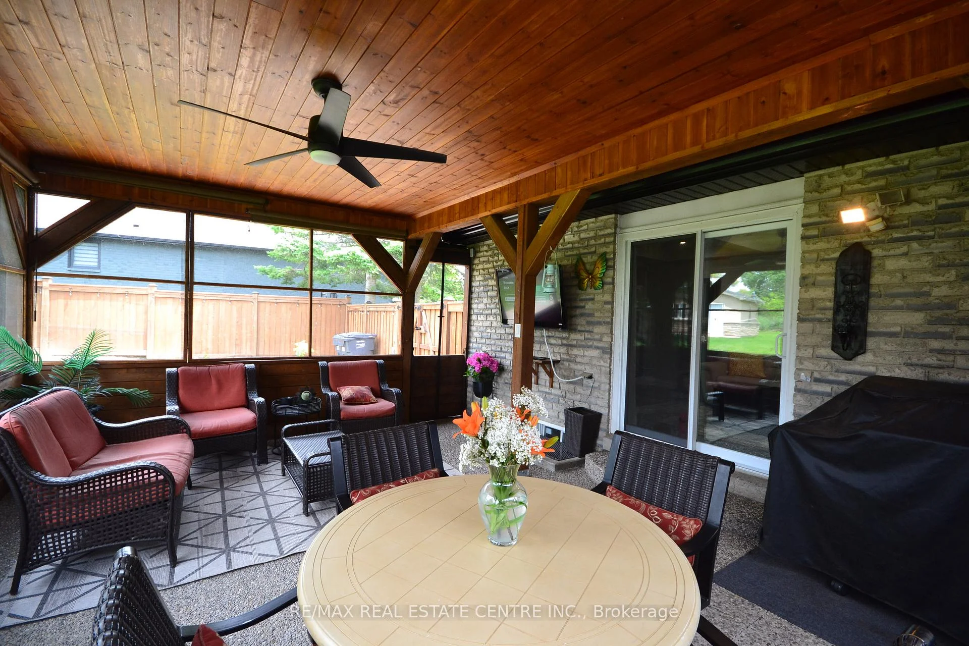 Photo 7 of 8 Kevinwood Drive, Caledon, Caledon Village — HOMEH