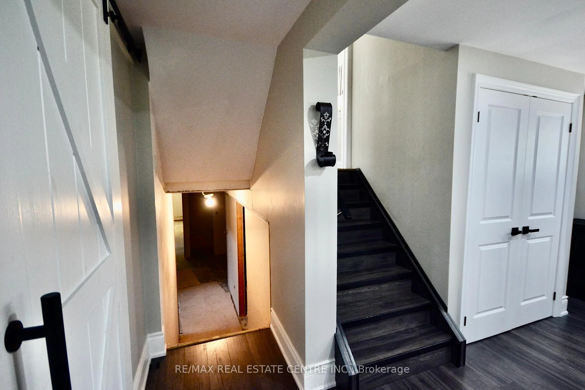 Photo 25 of 8 Kevinwood Drive, Caledon, Caledon Village — HOMEH