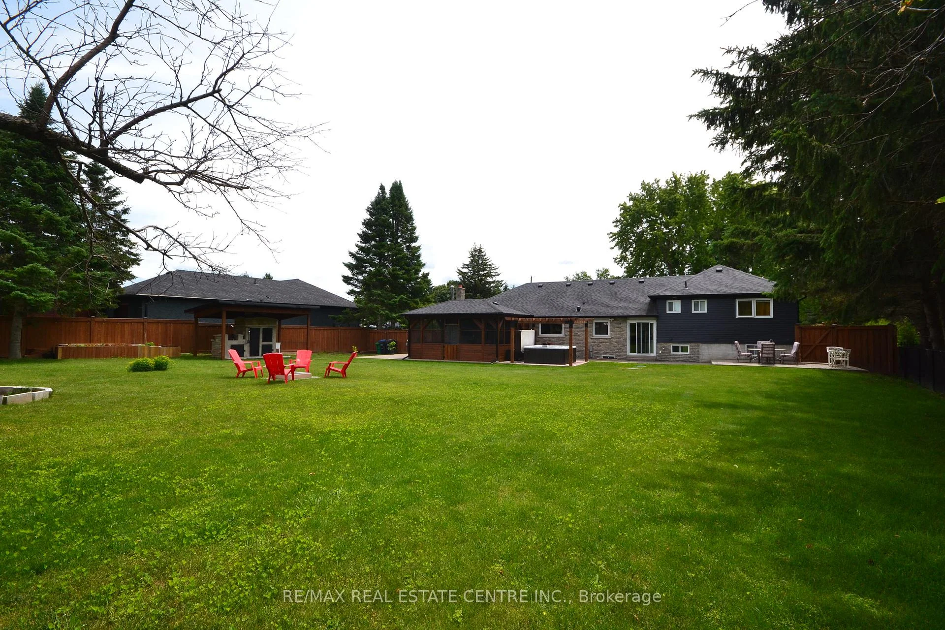 Photo 86 of 8 Kevinwood Drive, Caledon, Caledon Village — HOMEH