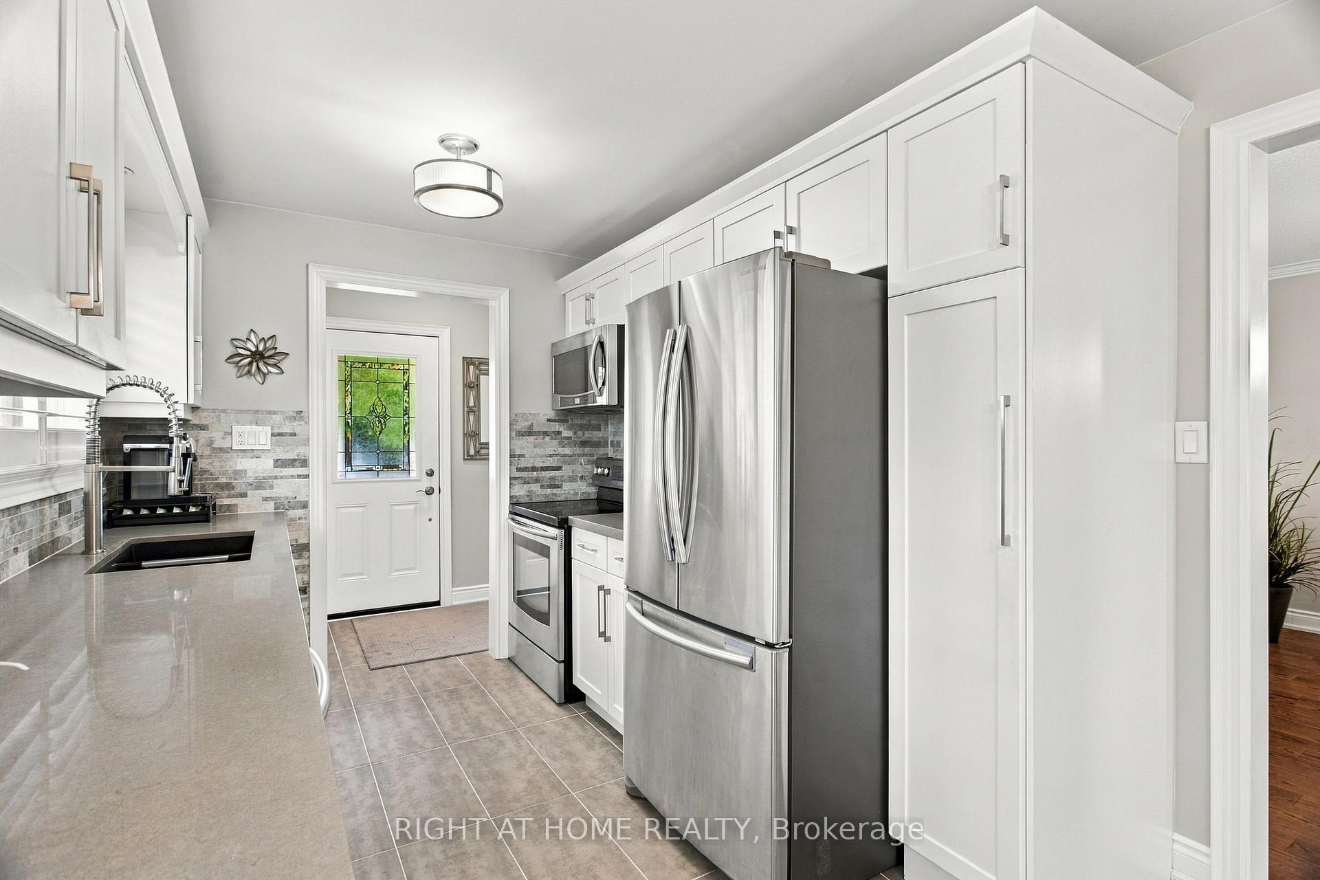 Photo 18 of 20 Mono Court, Brampton, Brampton East — HOMEH