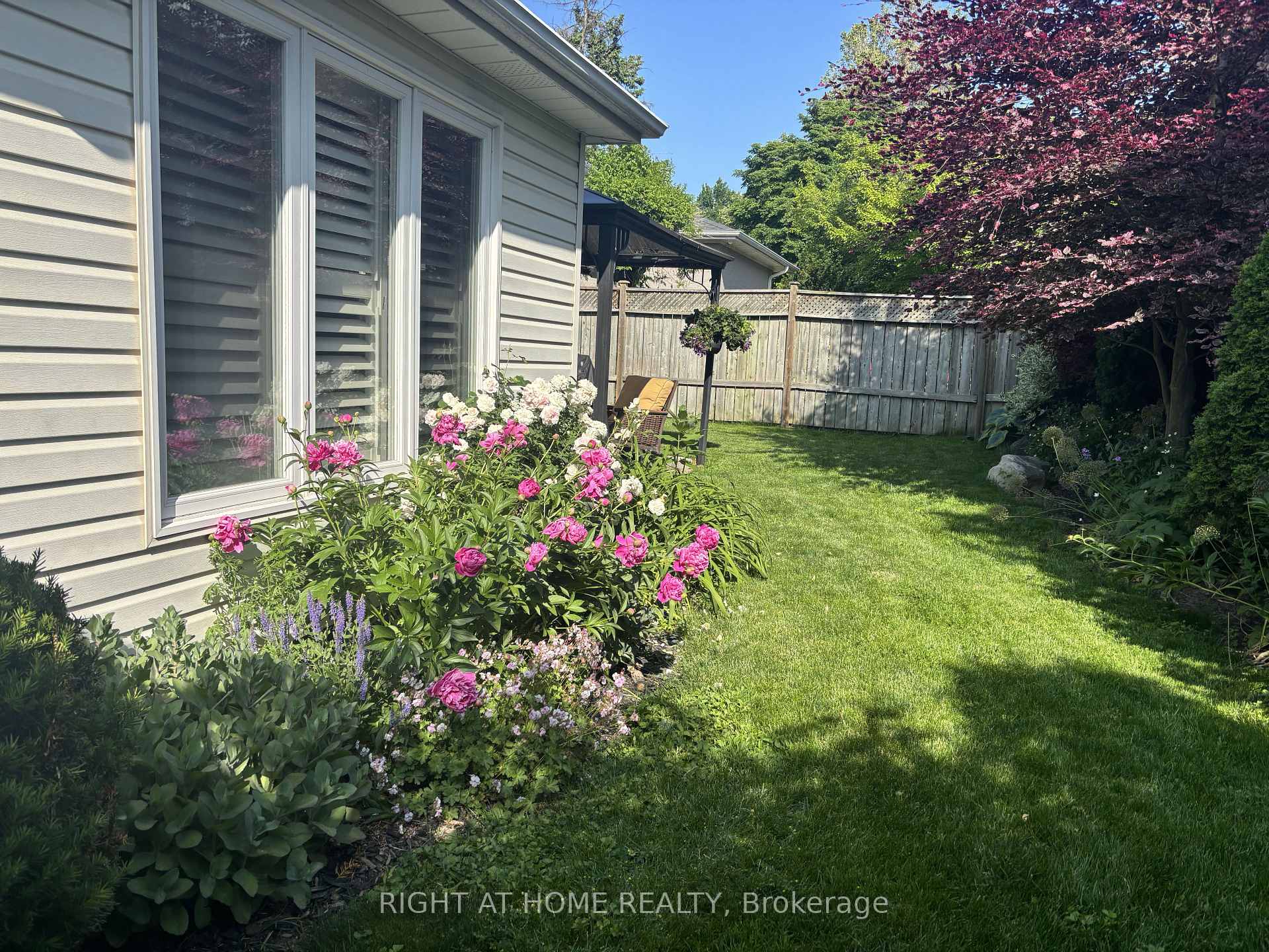 Photo 51 of 20 Mono Court, Brampton, Brampton East — HOMEH