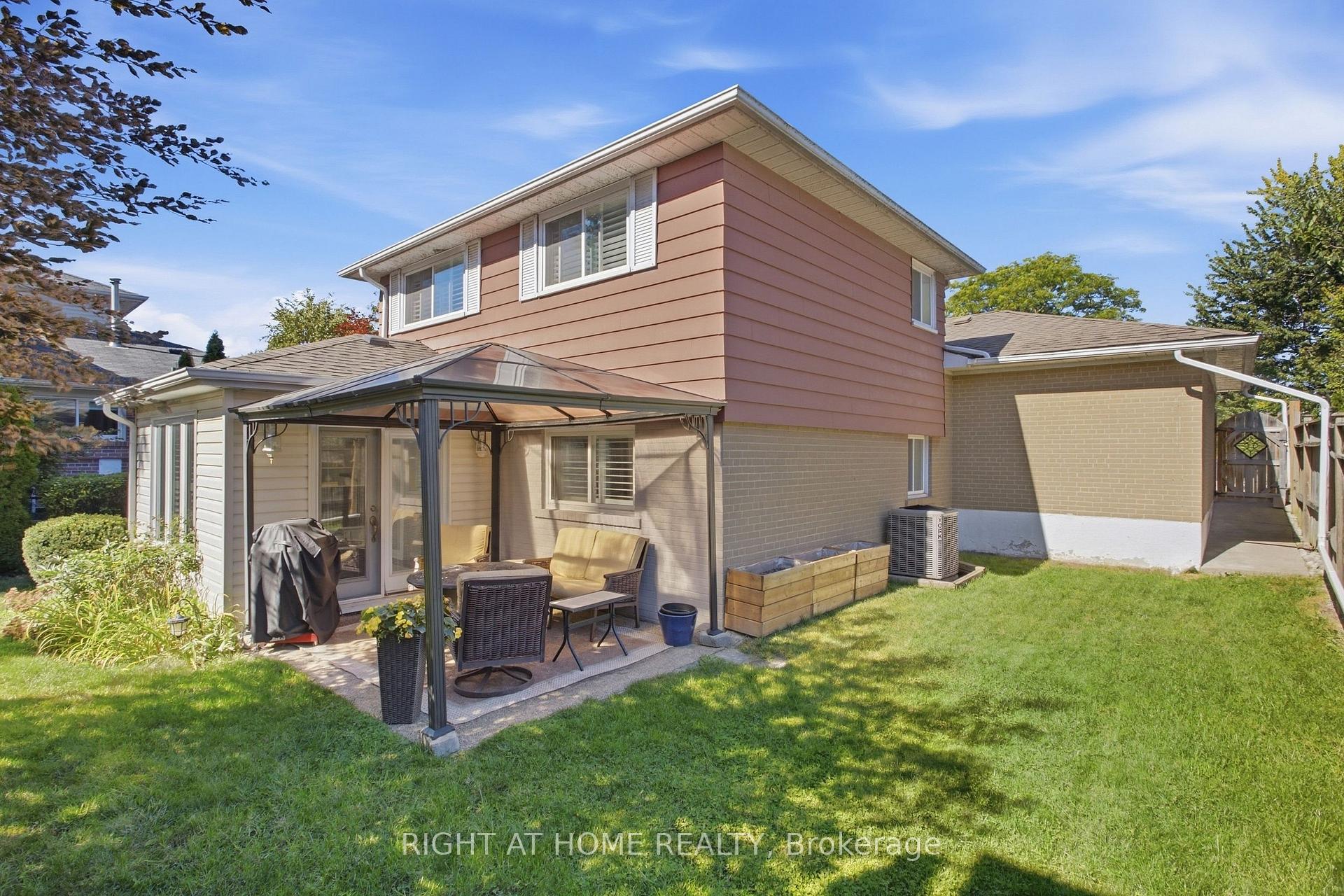 Photo 52 of 20 Mono Court, Brampton, Brampton East — HOMEH