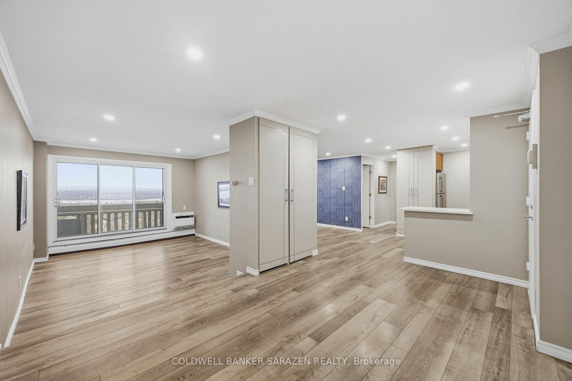 Photo 3 of Unit 2102, 415 Greenview Avenue, Ottawa, Britannia — HOMEH