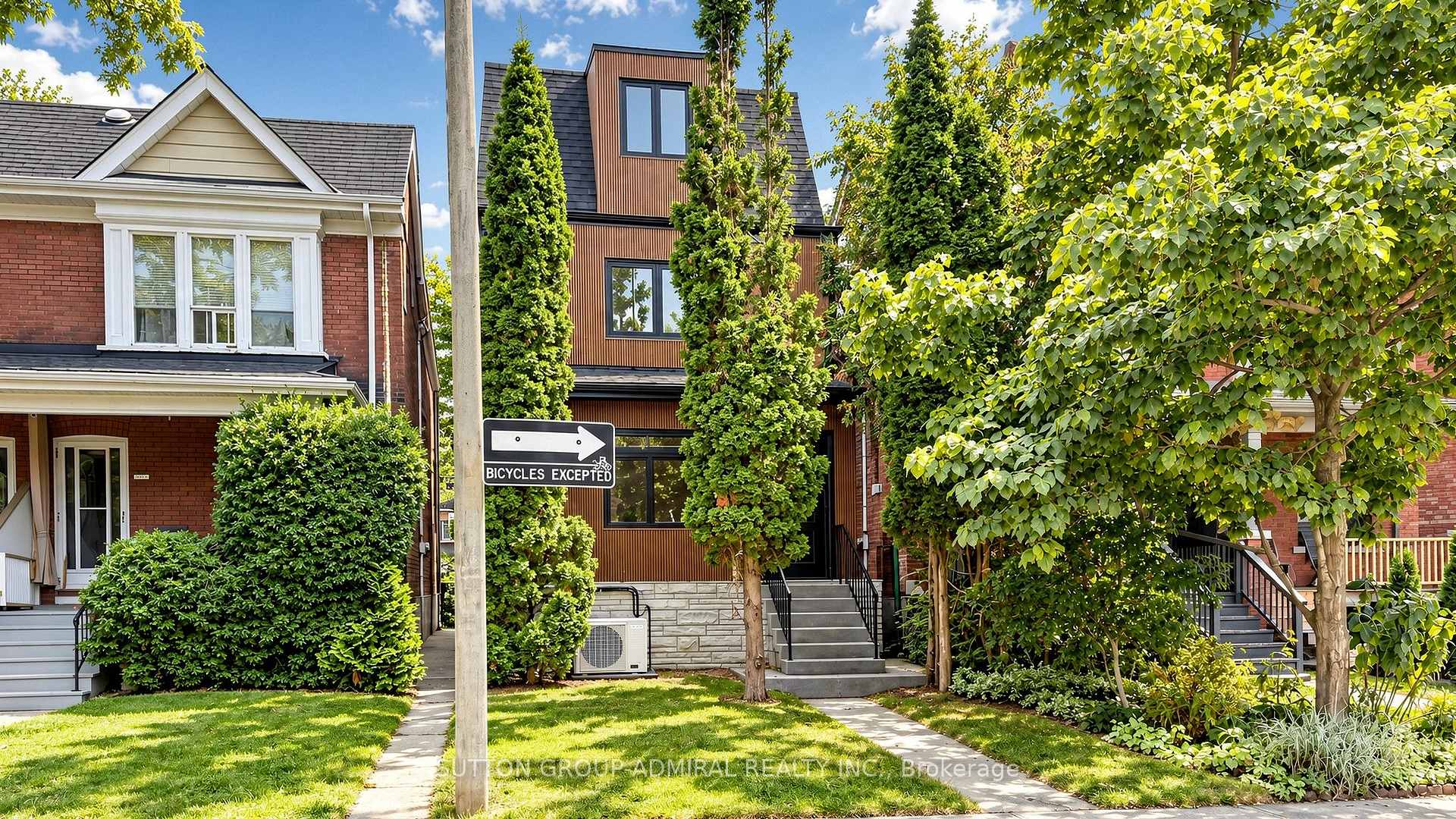 Photo of 109 Fermanagh Avenue