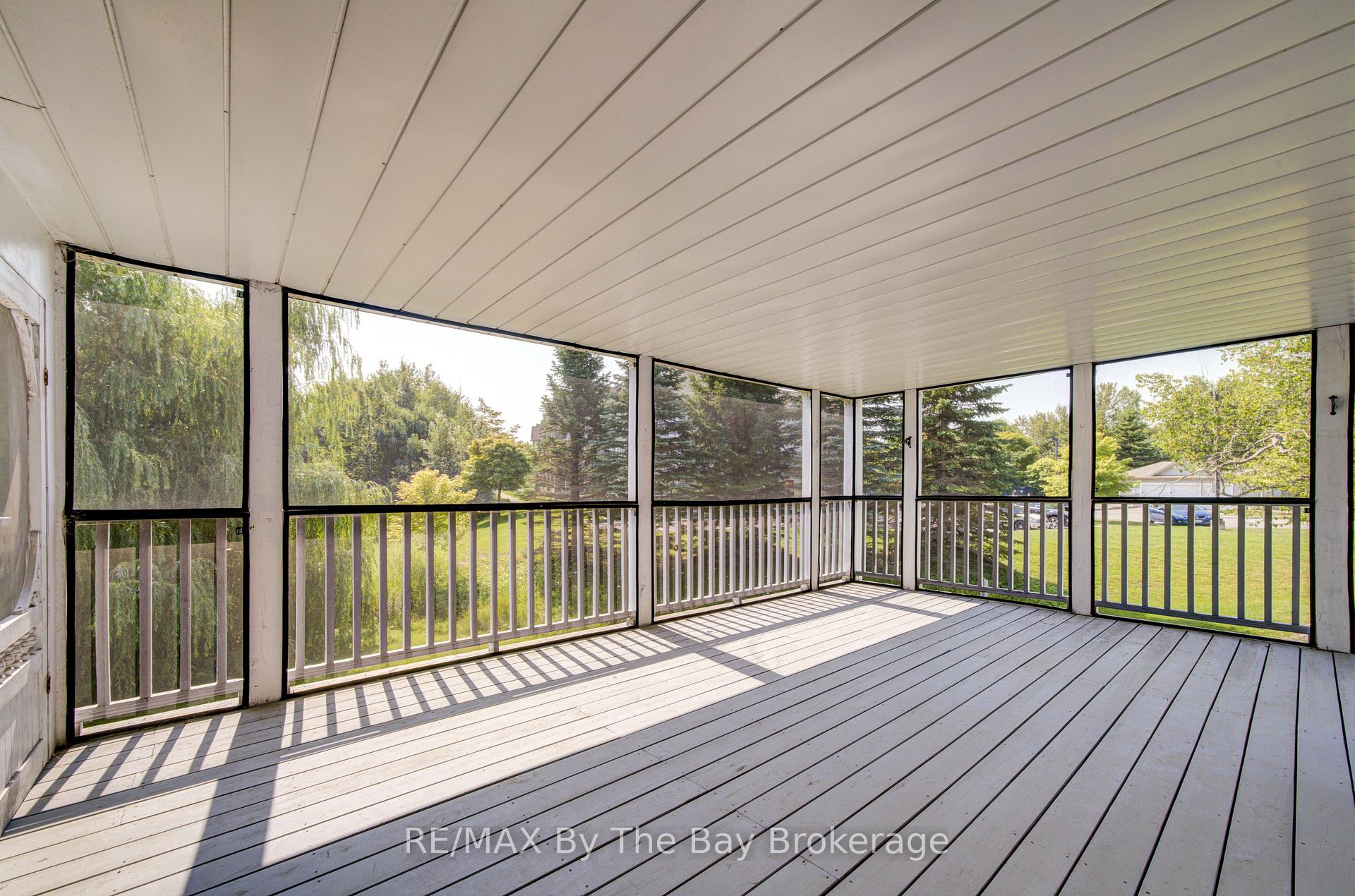 Photo 31 of Unit 8, 30 Mulligan Lane, Wasaga Beach — HOMEH
