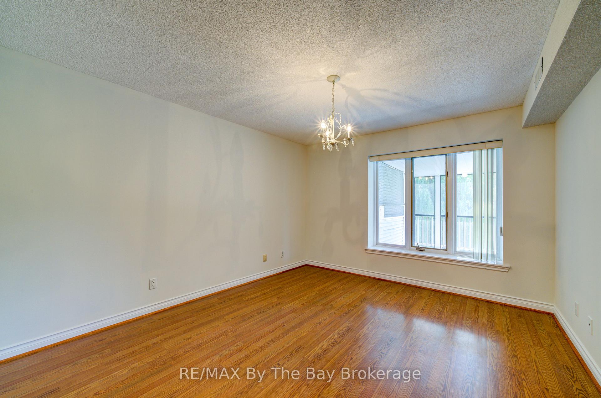 Photo 32 of Unit 8, 30 Mulligan Lane, Wasaga Beach — HOMEH