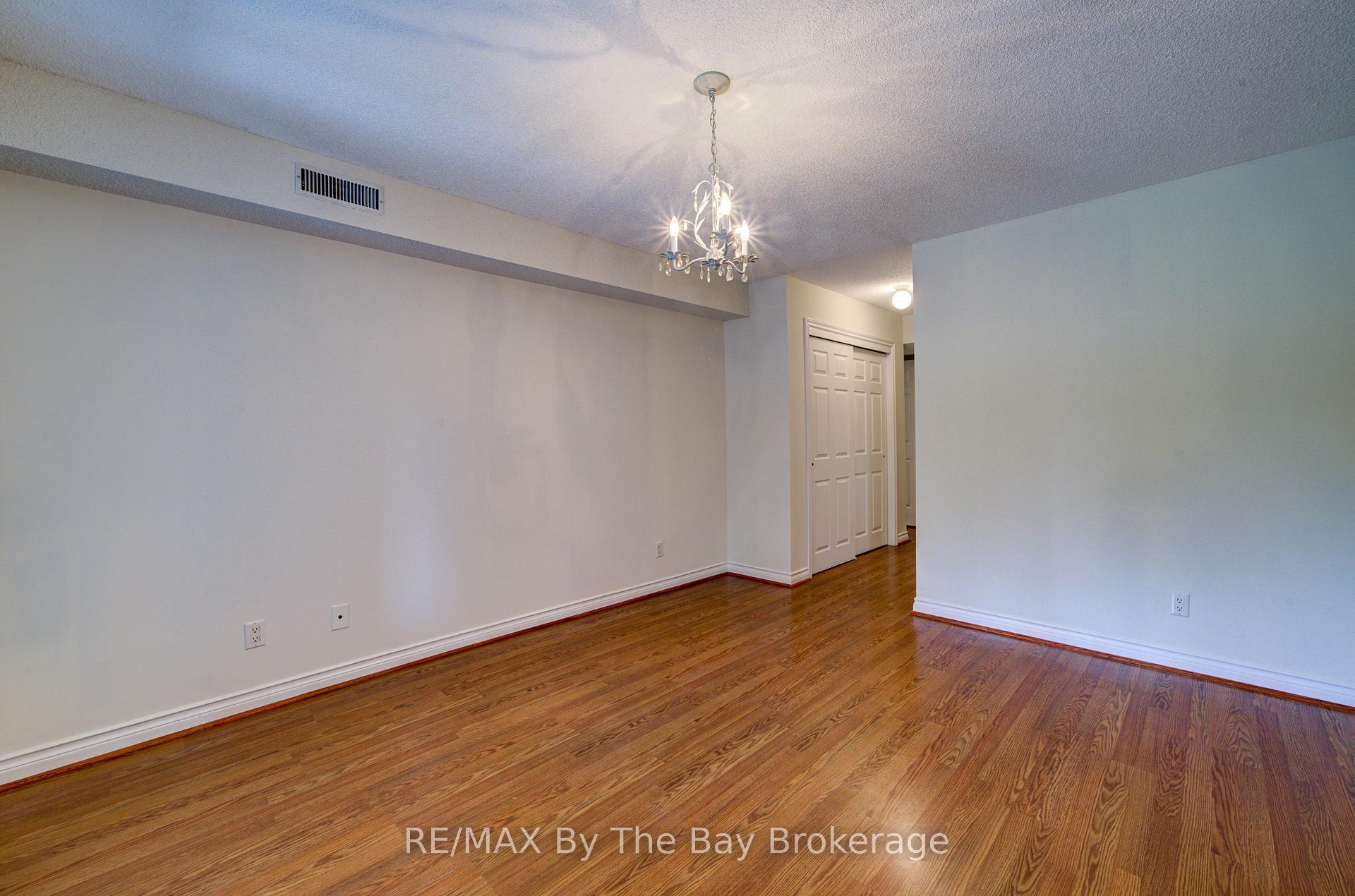 Photo 35 of Unit 8, 30 Mulligan Lane, Wasaga Beach — HOMEH