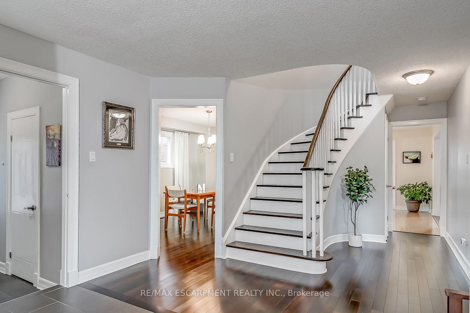 Photo 4 of 3163 Barwell Road, Mississauga, Erin Mills — HOMEH