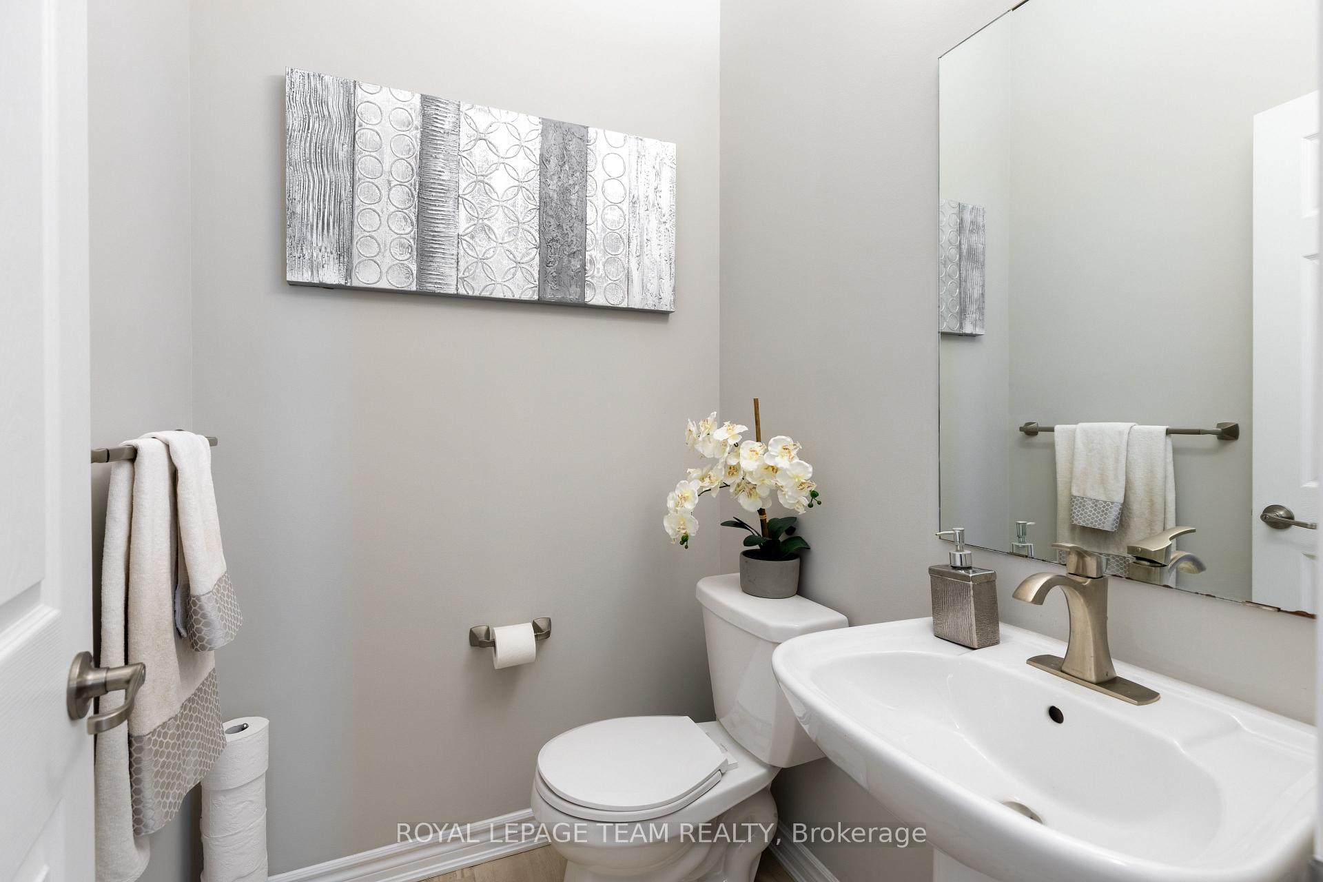 Photo 21 of 12 Oxalis Crescent, Ottawa, Kanata - Emerald Meadows/Trailwest — HOMEH