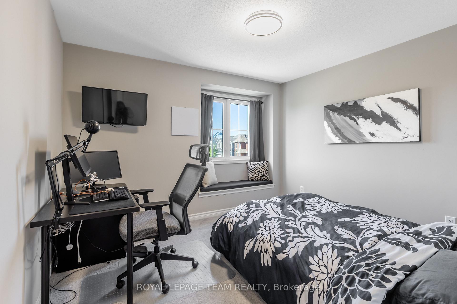 Photo 34 of 12 Oxalis Crescent, Ottawa, Kanata - Emerald Meadows/Trailwest — HOMEH